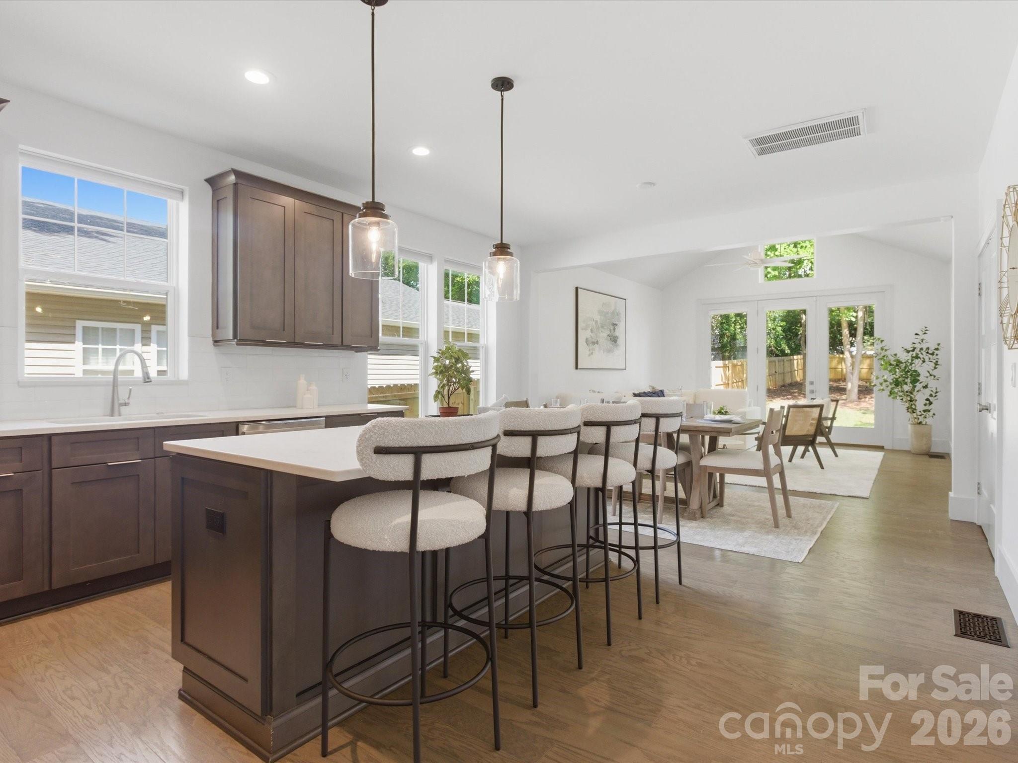 129 S Gardner Avenue — Charlotte