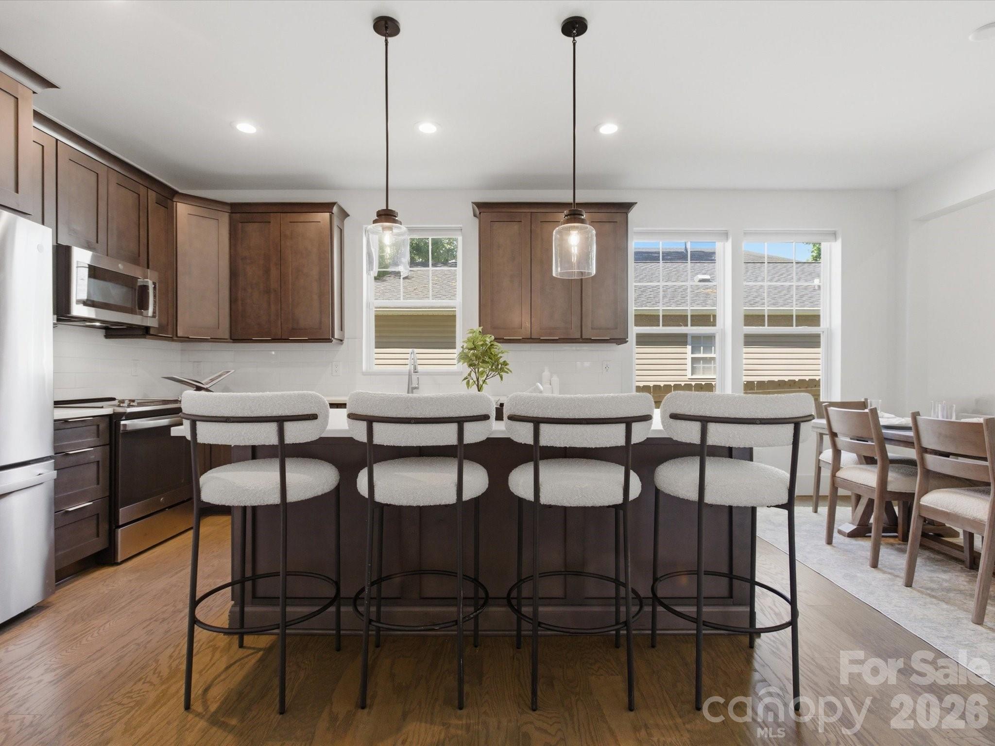 129 S Gardner Avenue — Charlotte