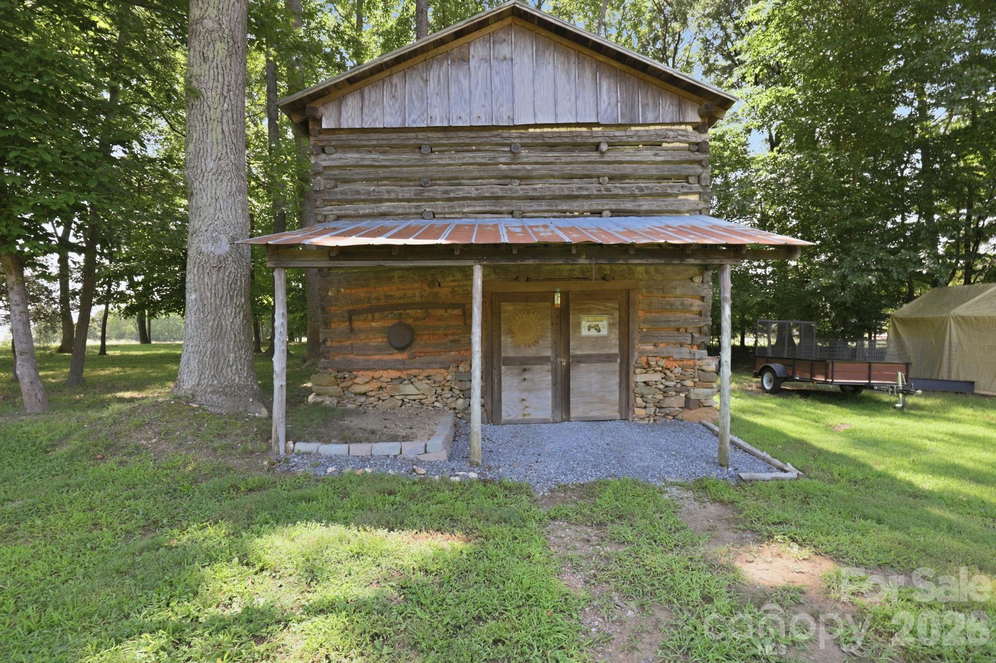 670 & 552 Whitley Road — Siler City