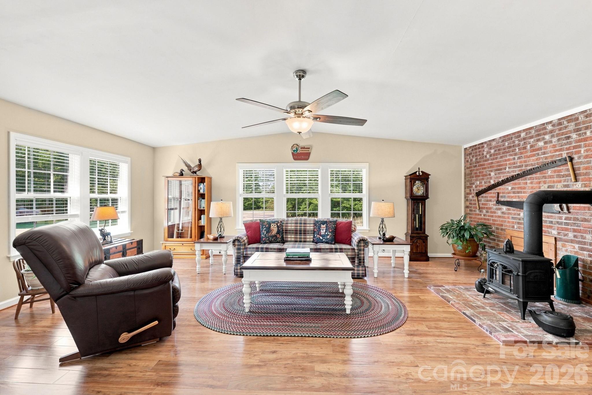 670 & 552 Whitley Road — Siler City