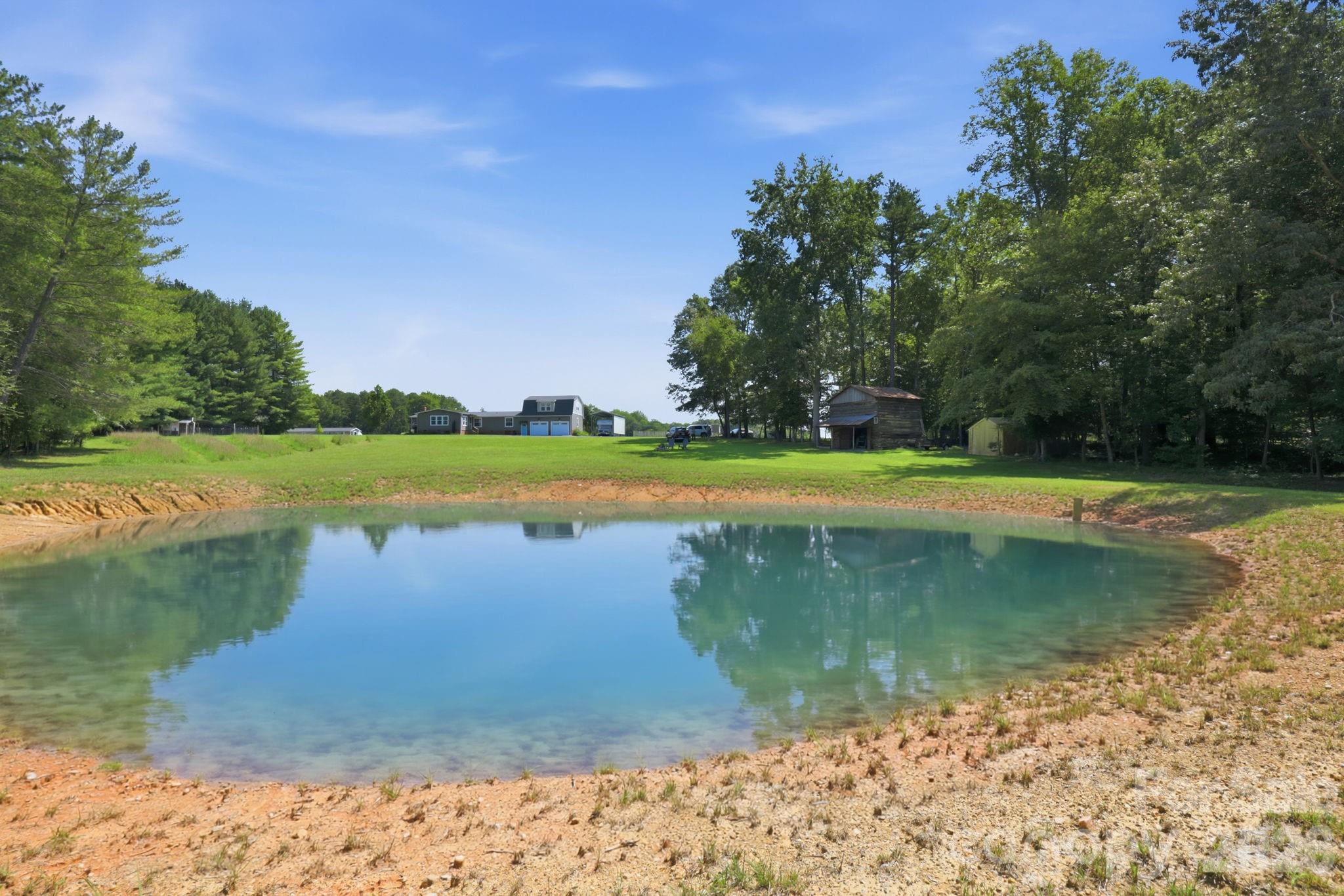 670 & 552 Whitley Road — Siler City