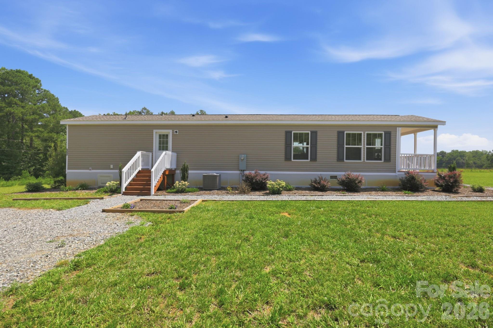 670 & 552 Whitley Road — Siler City