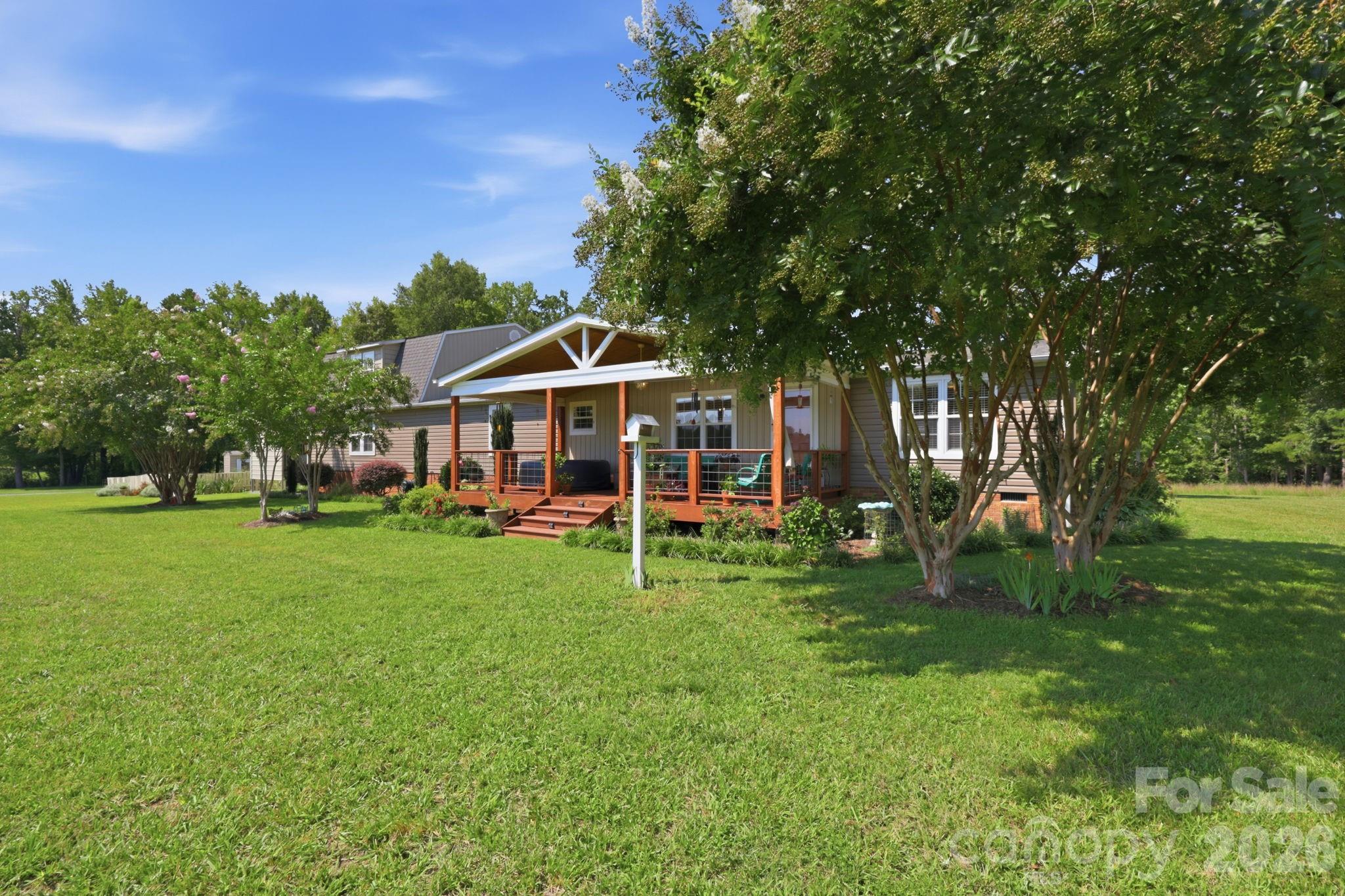 670 & 552 Whitley Road — Siler City