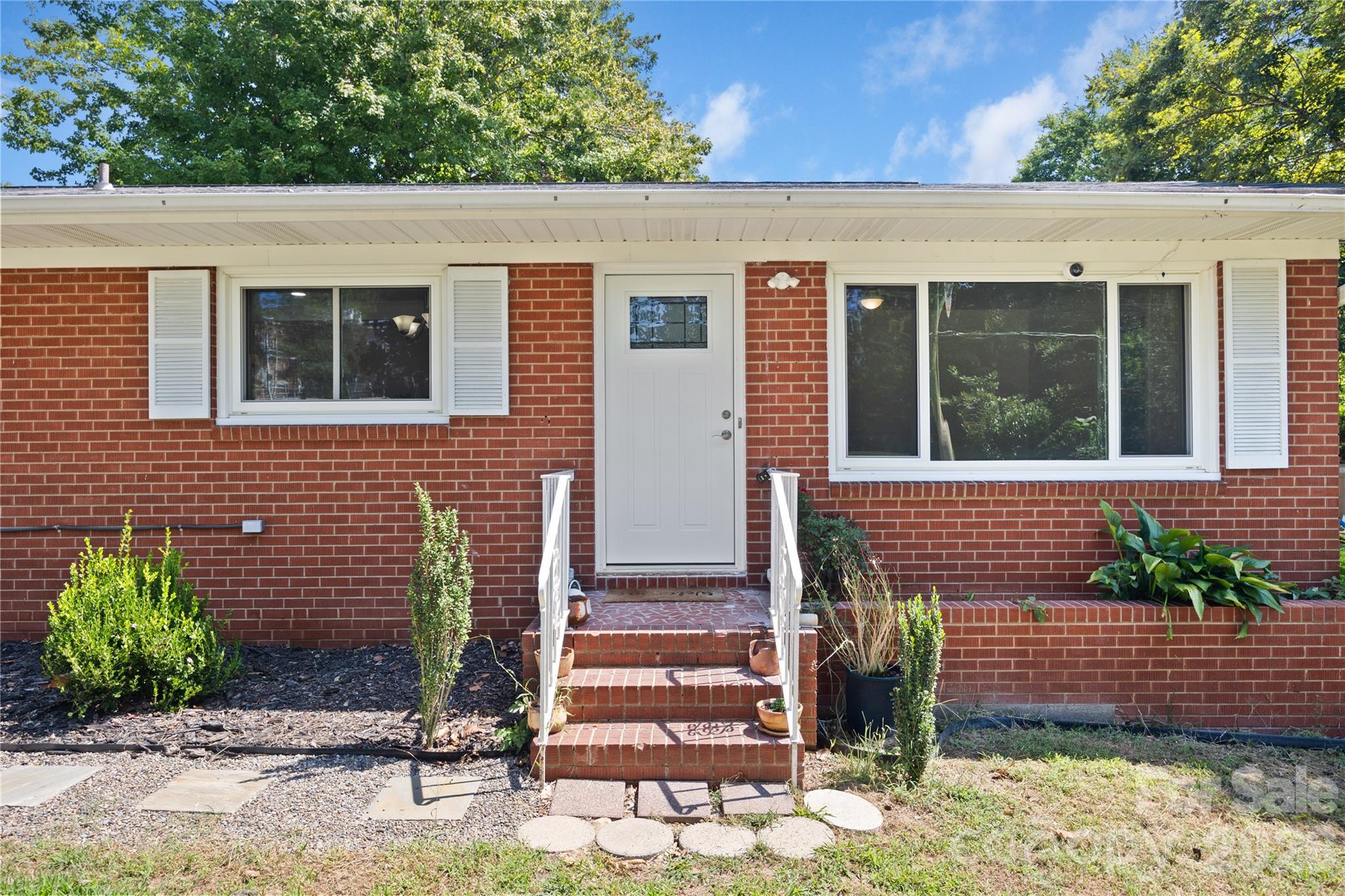 411 Coble Avenue — Albemarle