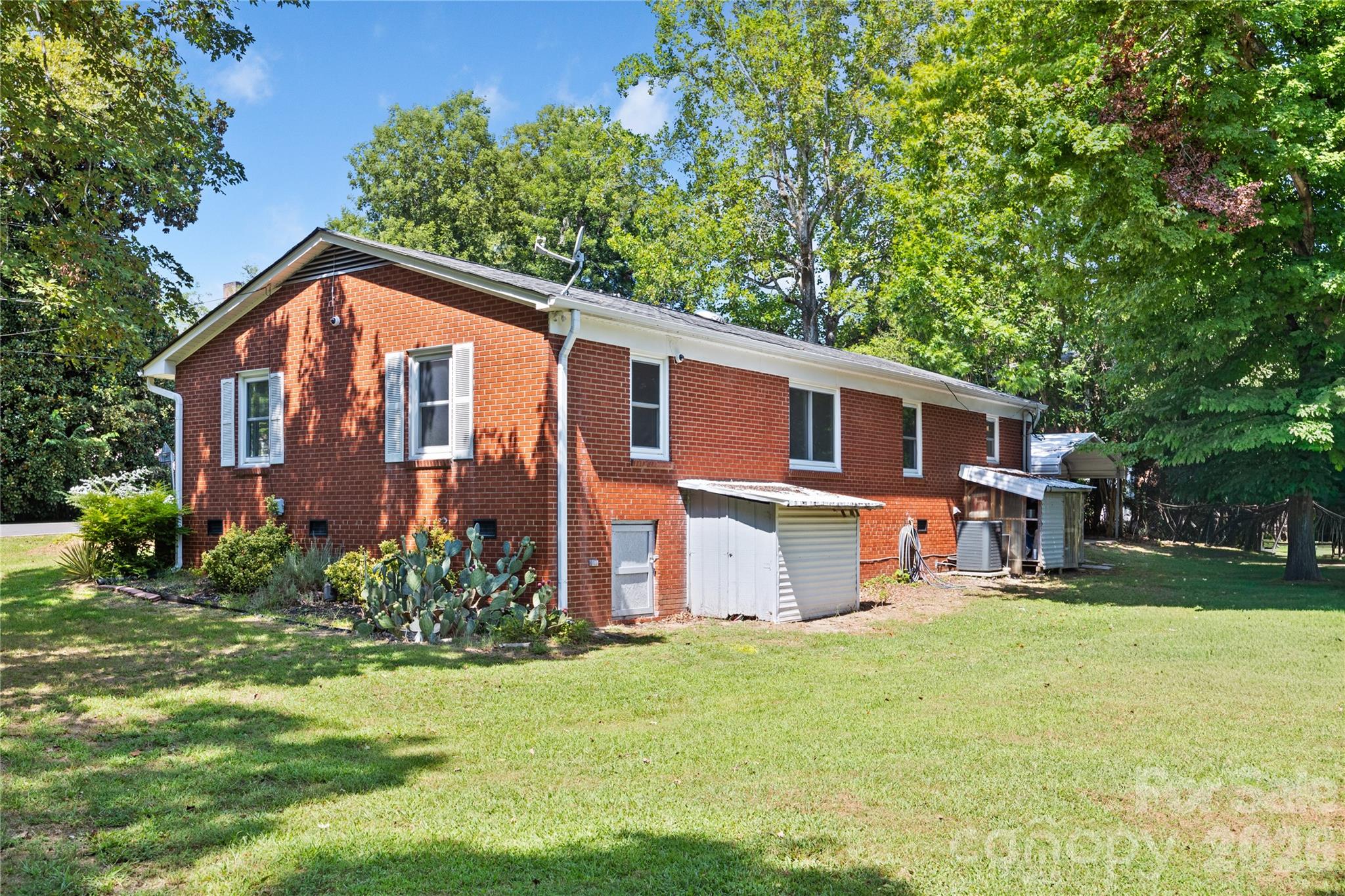 411 Coble Avenue — Albemarle