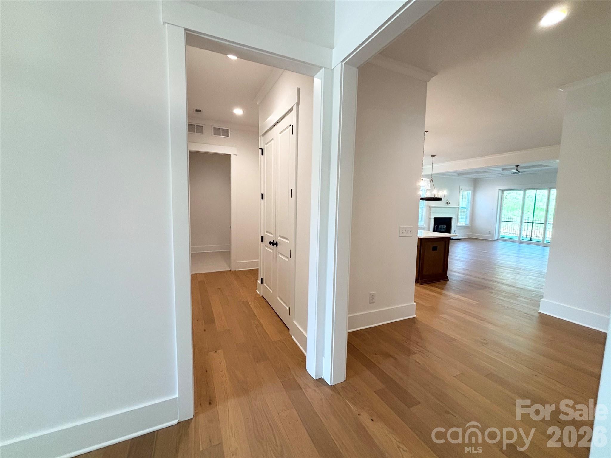 2976 Alveston Drive NW — Concord