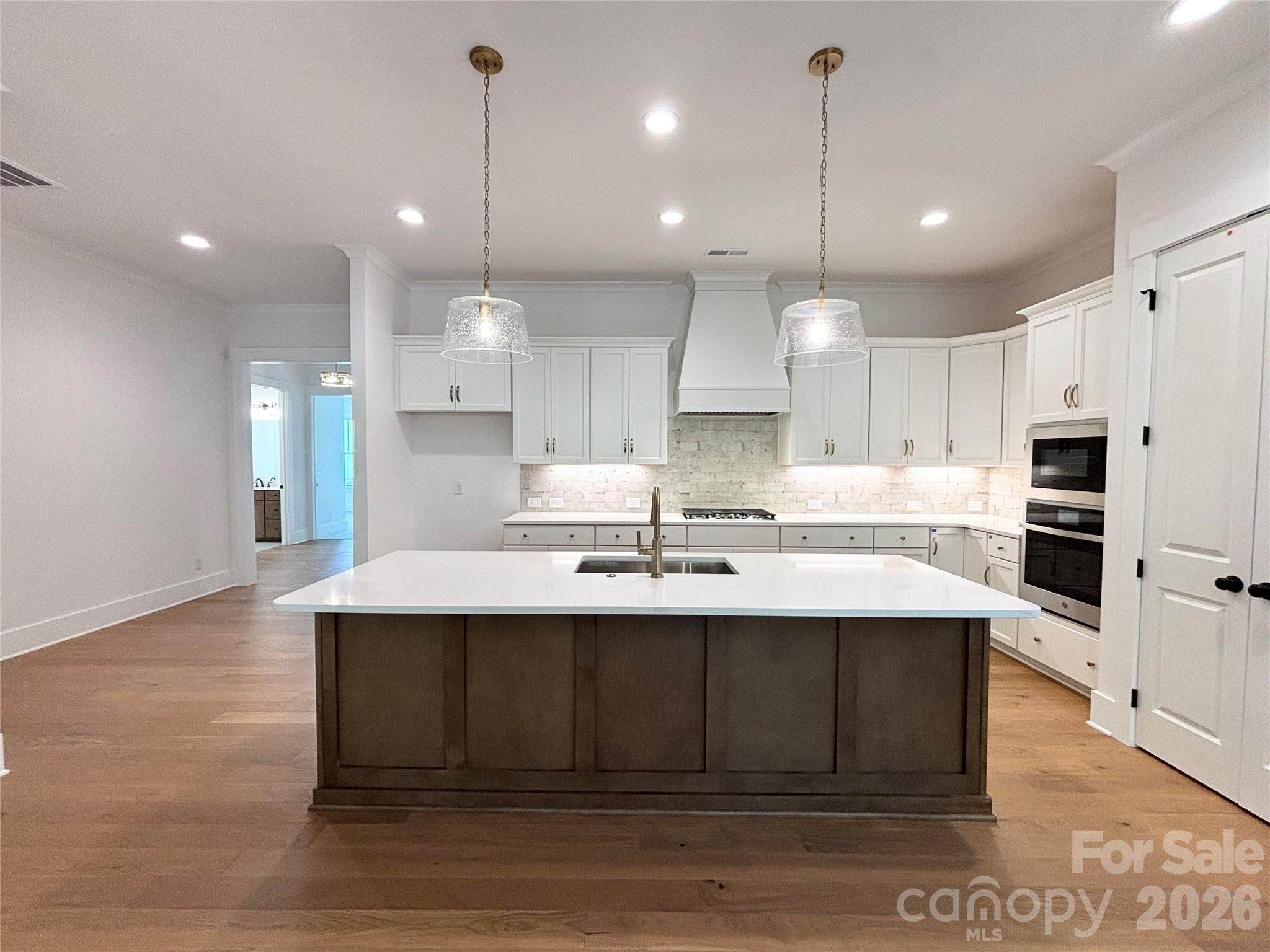 2976 Alveston Drive NW — Concord