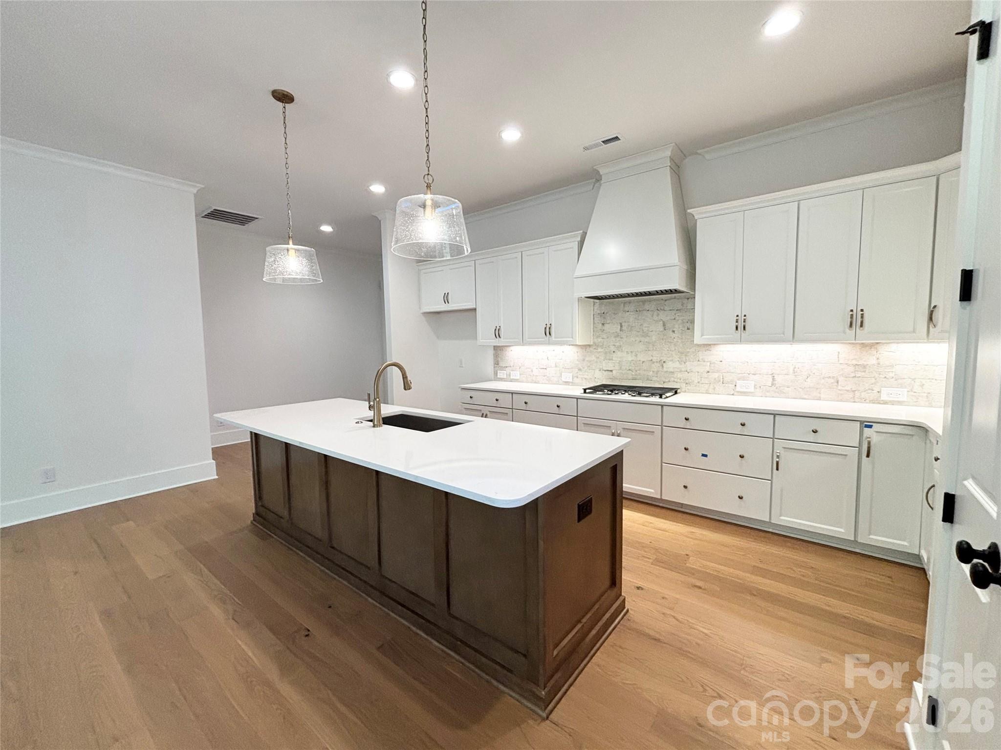 2976 Alveston Drive NW — Concord