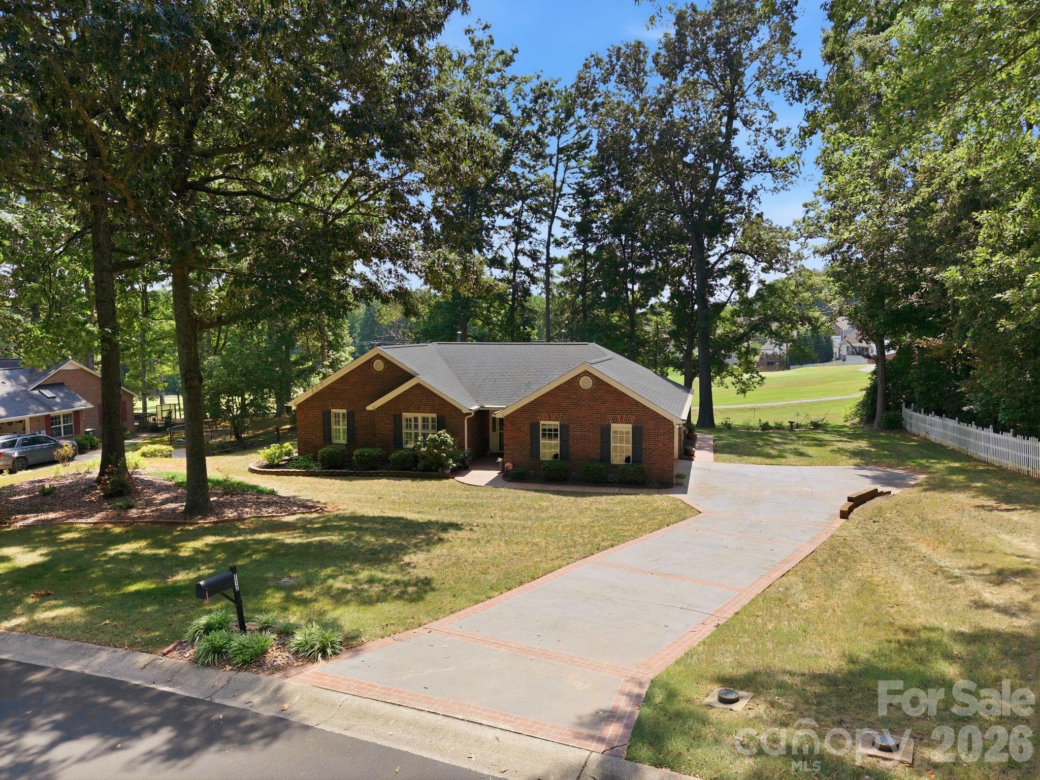 712 Wildwood Drive — Salisbury