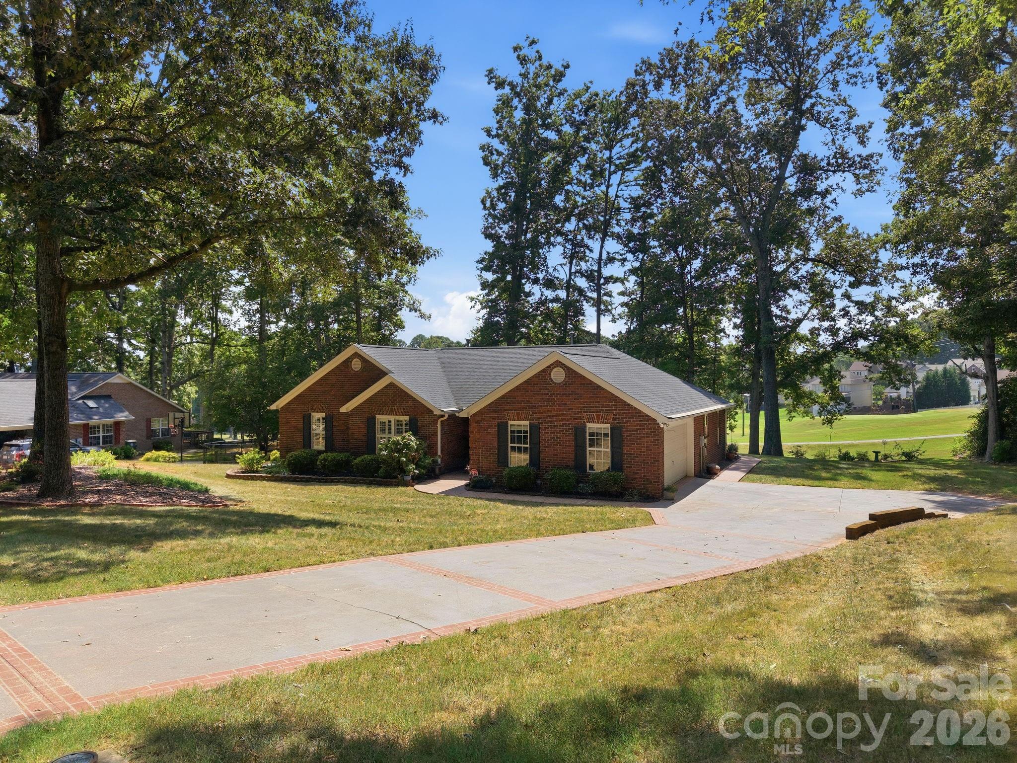 712 Wildwood Drive — Salisbury
