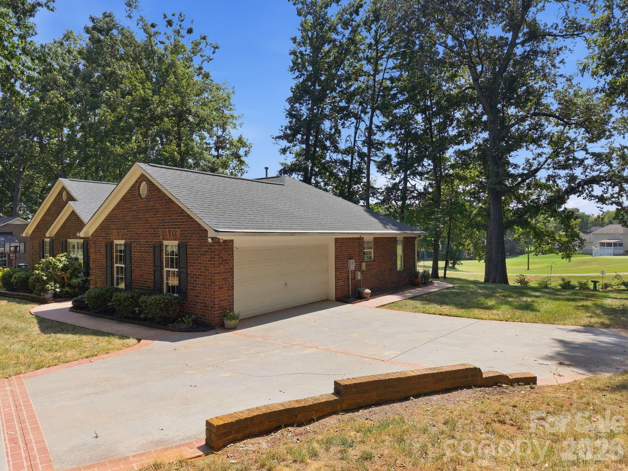 712 Wildwood Drive — Salisbury