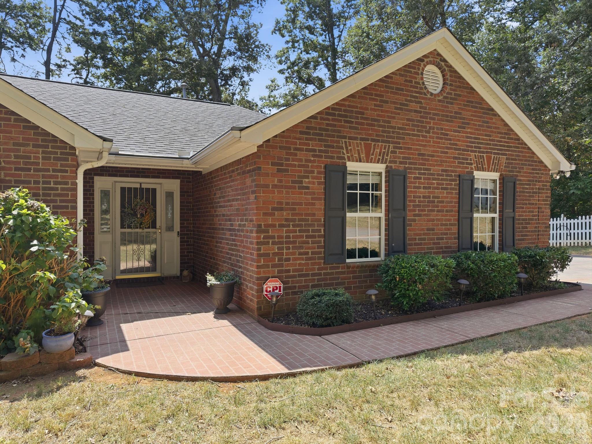 712 Wildwood Drive — Salisbury