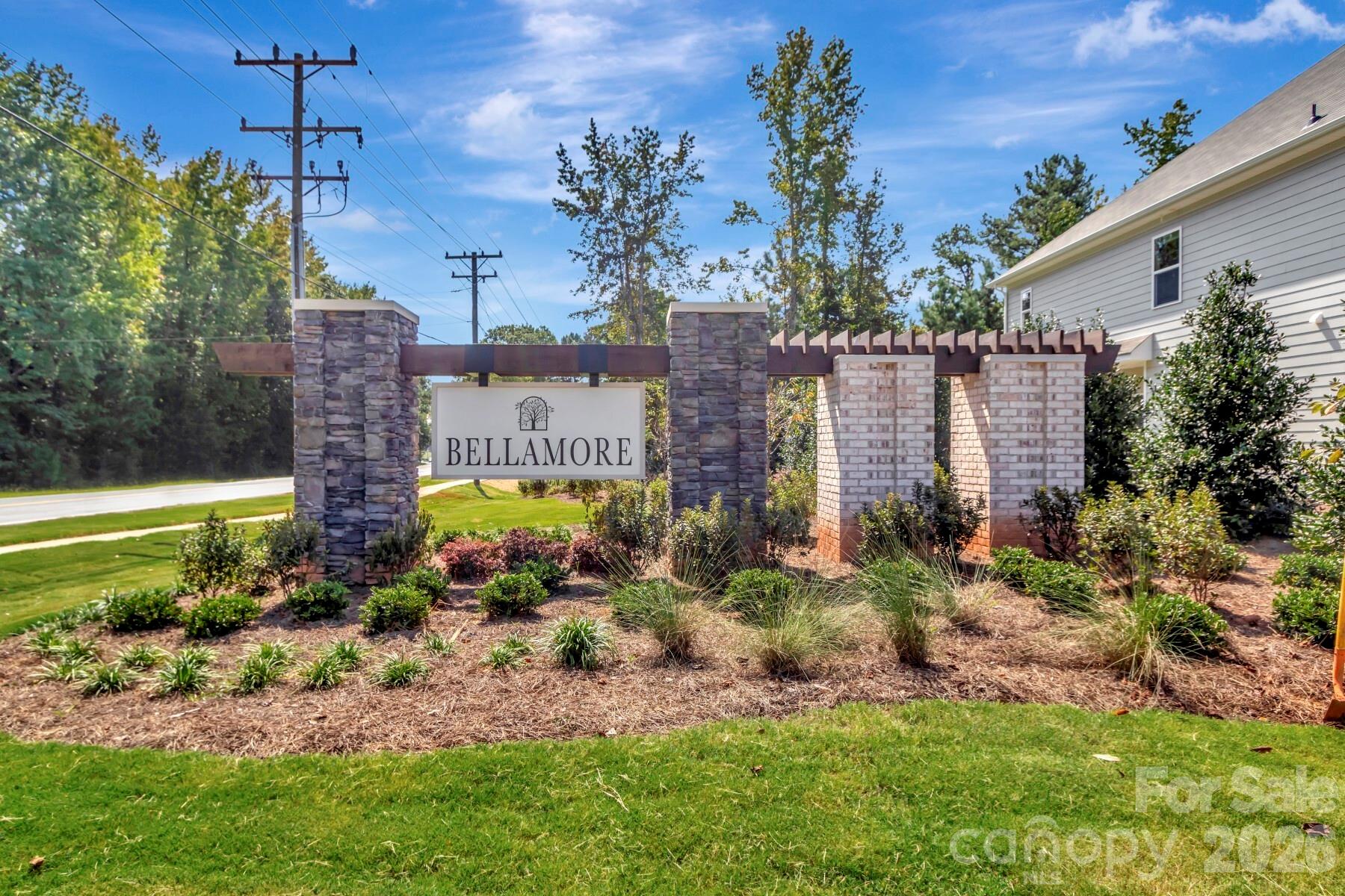 1541 Kate Cecil Way — York