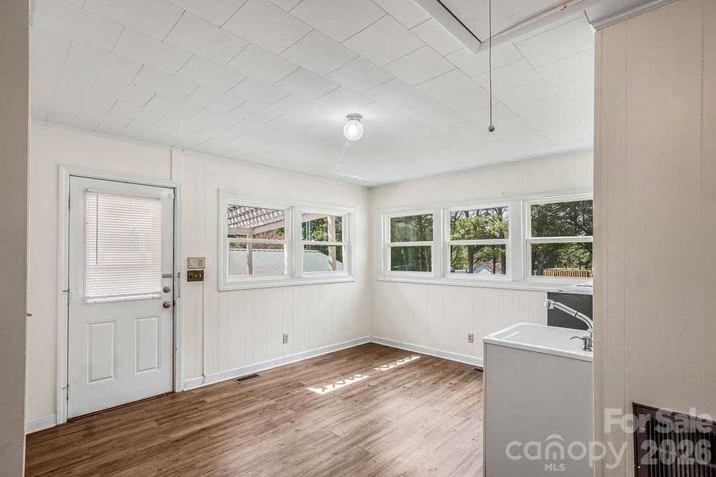 8095 Henry Harris Road — Indian Land
