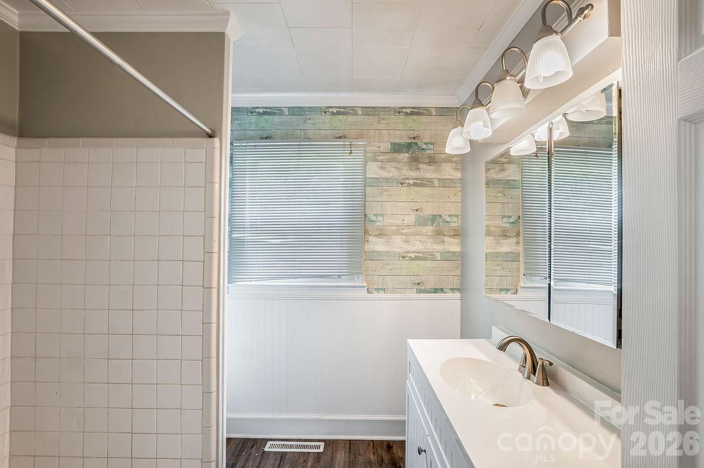 8095 Henry Harris Road — Indian Land