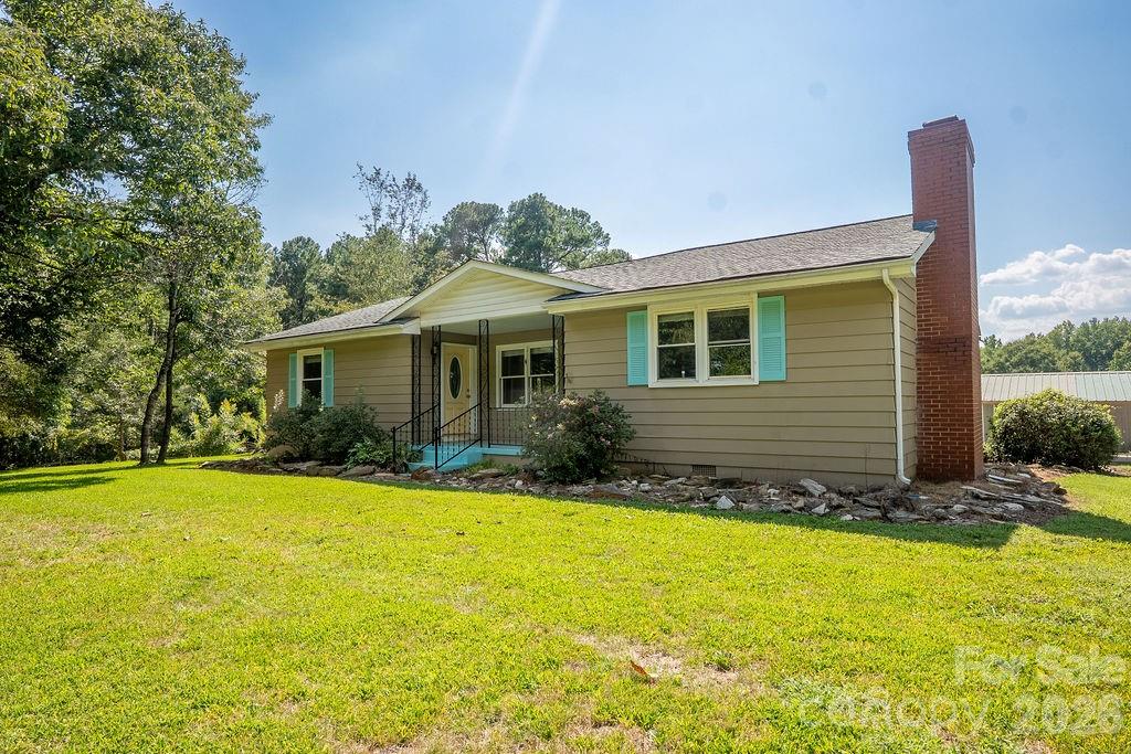8095 Henry Harris Road — Indian Land
