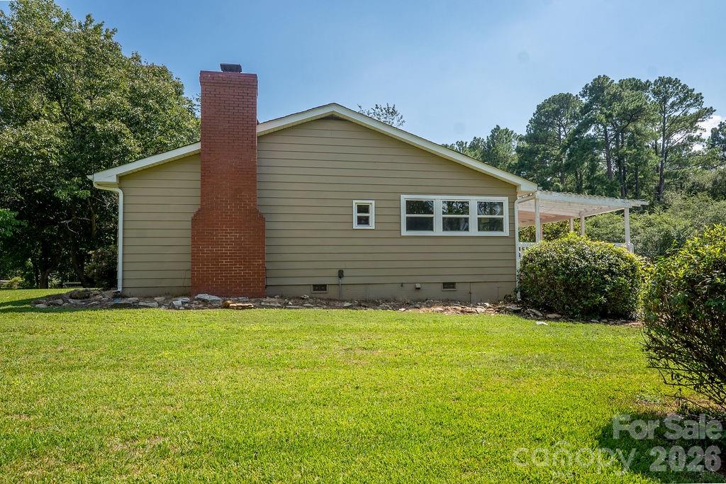 8095 Henry Harris Road — Indian Land