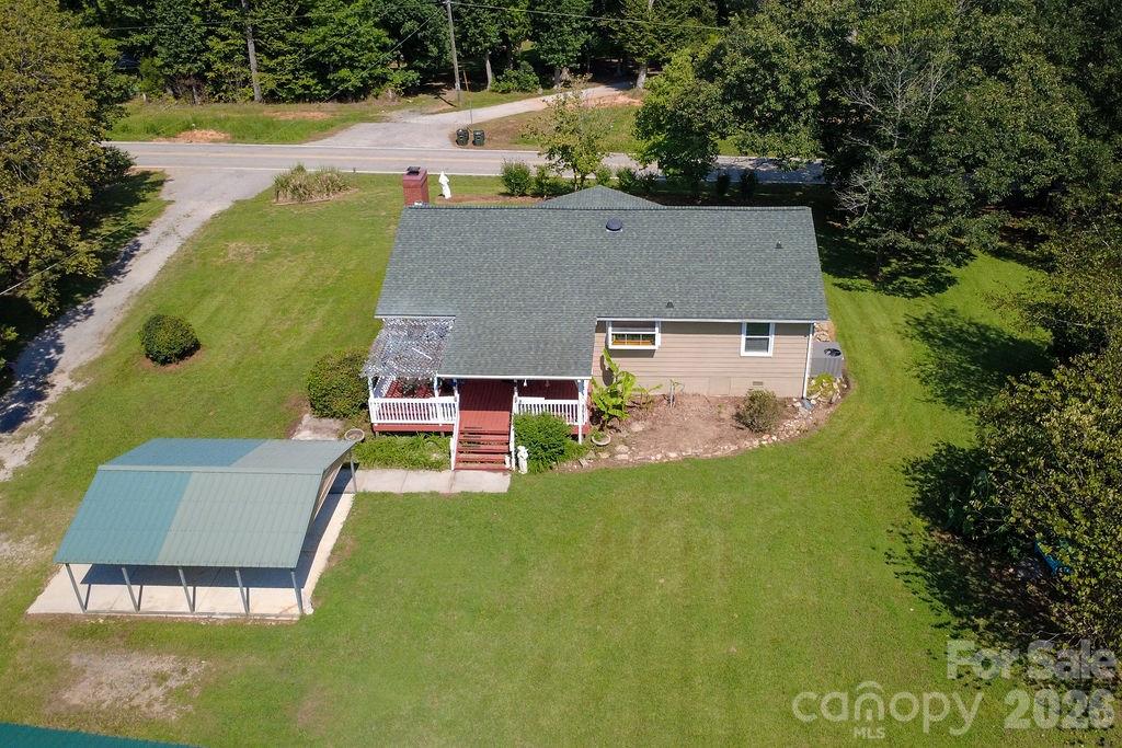 8095 Henry Harris Road — Indian Land