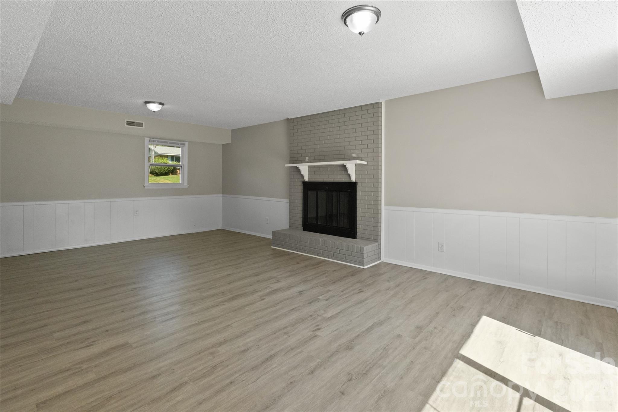 7100 Covecreek Drive — Charlotte