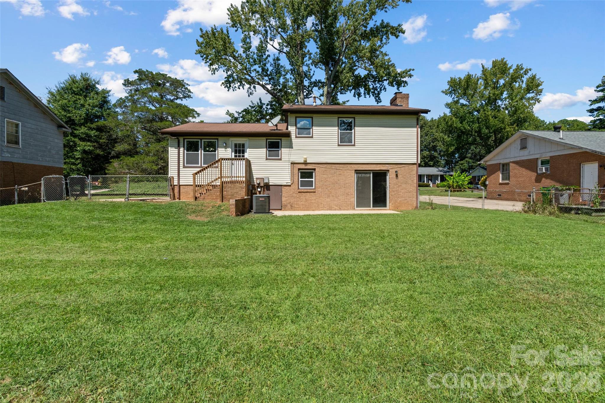 7100 Covecreek Drive — Charlotte