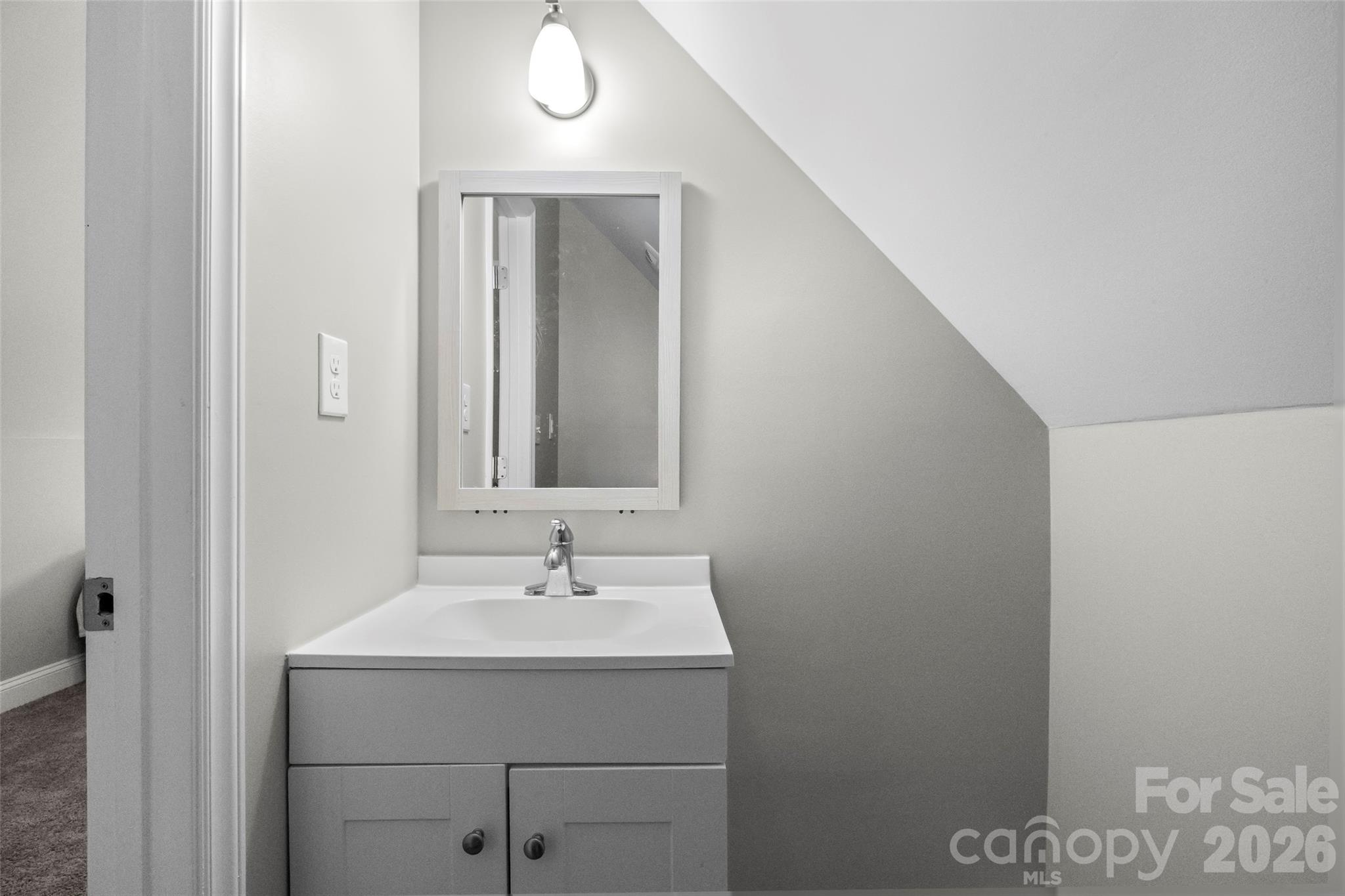 4049 Fincher Road — Matthews
