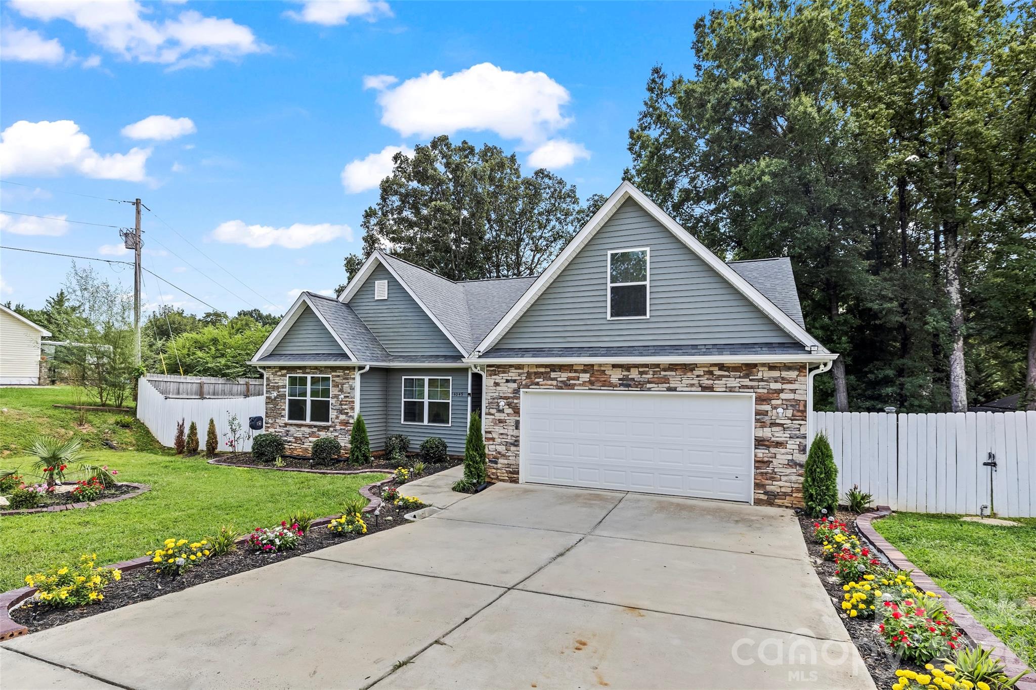 4049 Fincher Road — Matthews