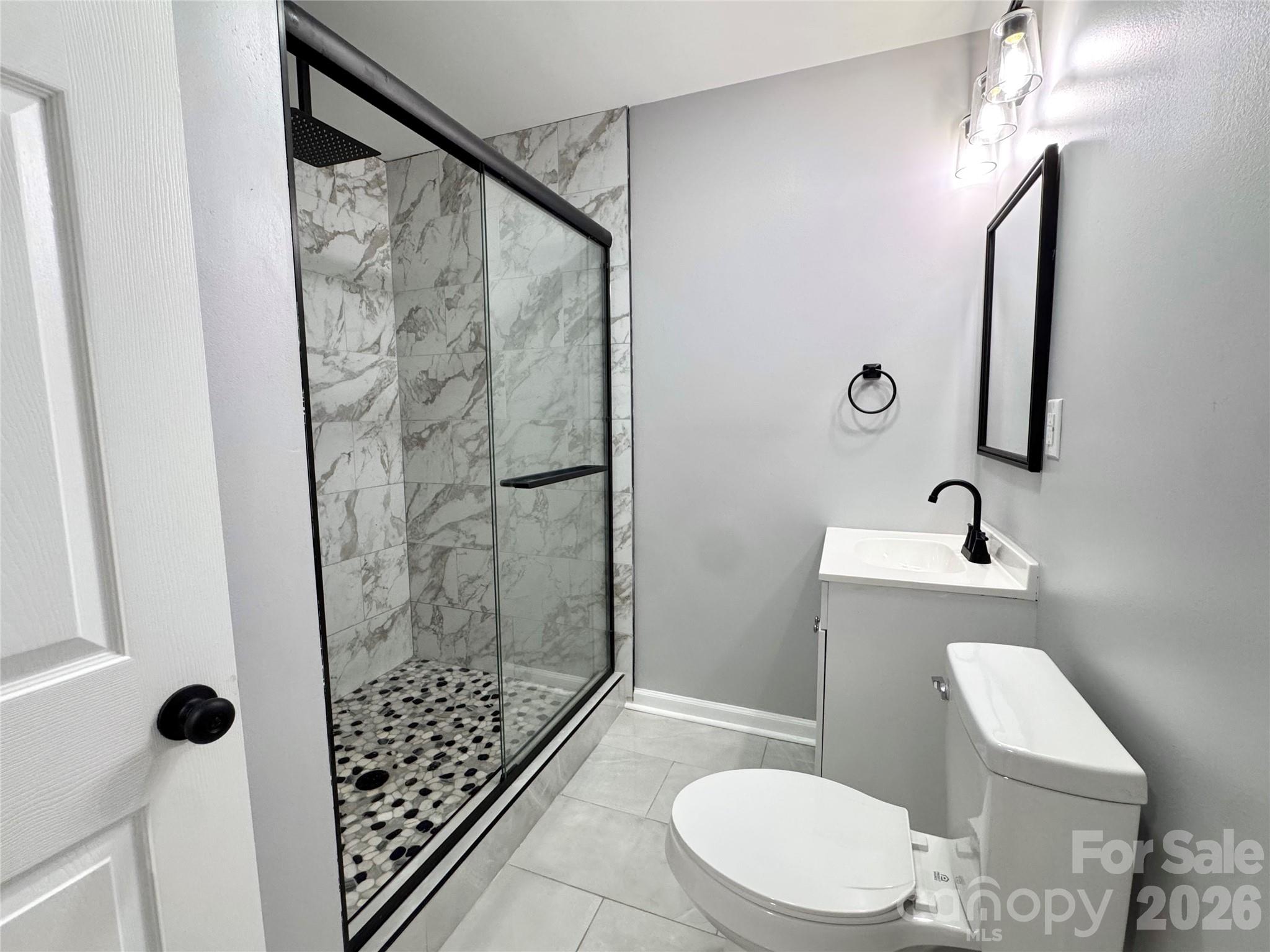 121 Givens Street — Woodleaf