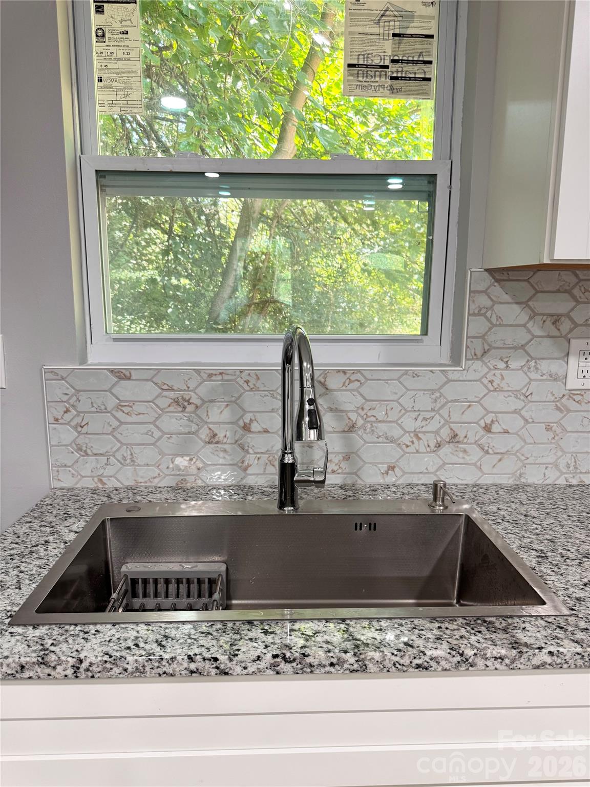 121 Givens Street — Woodleaf