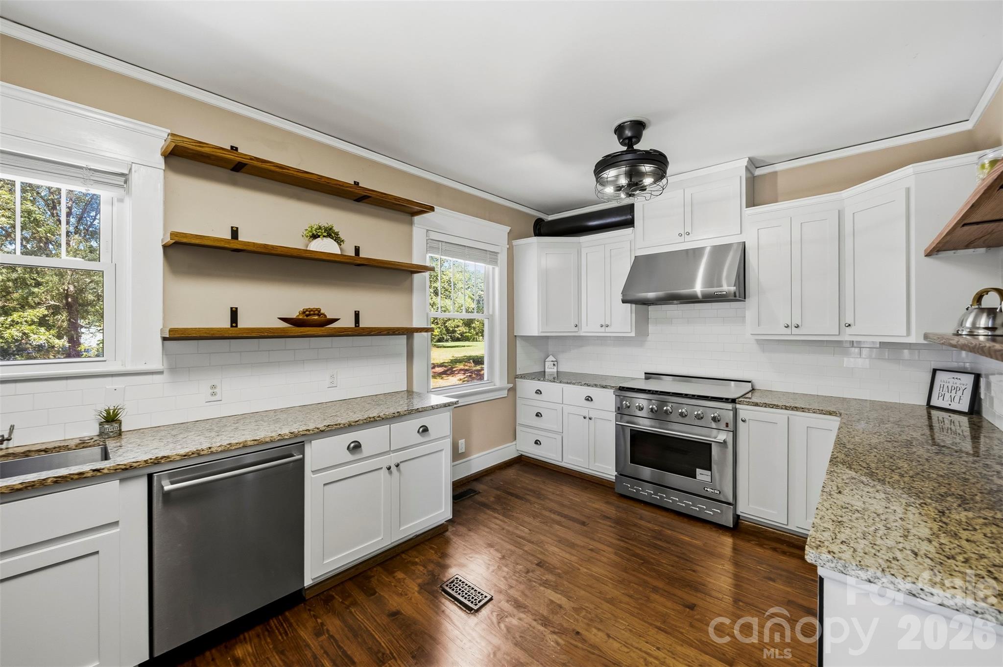 141 E Whitley Street — Norwood