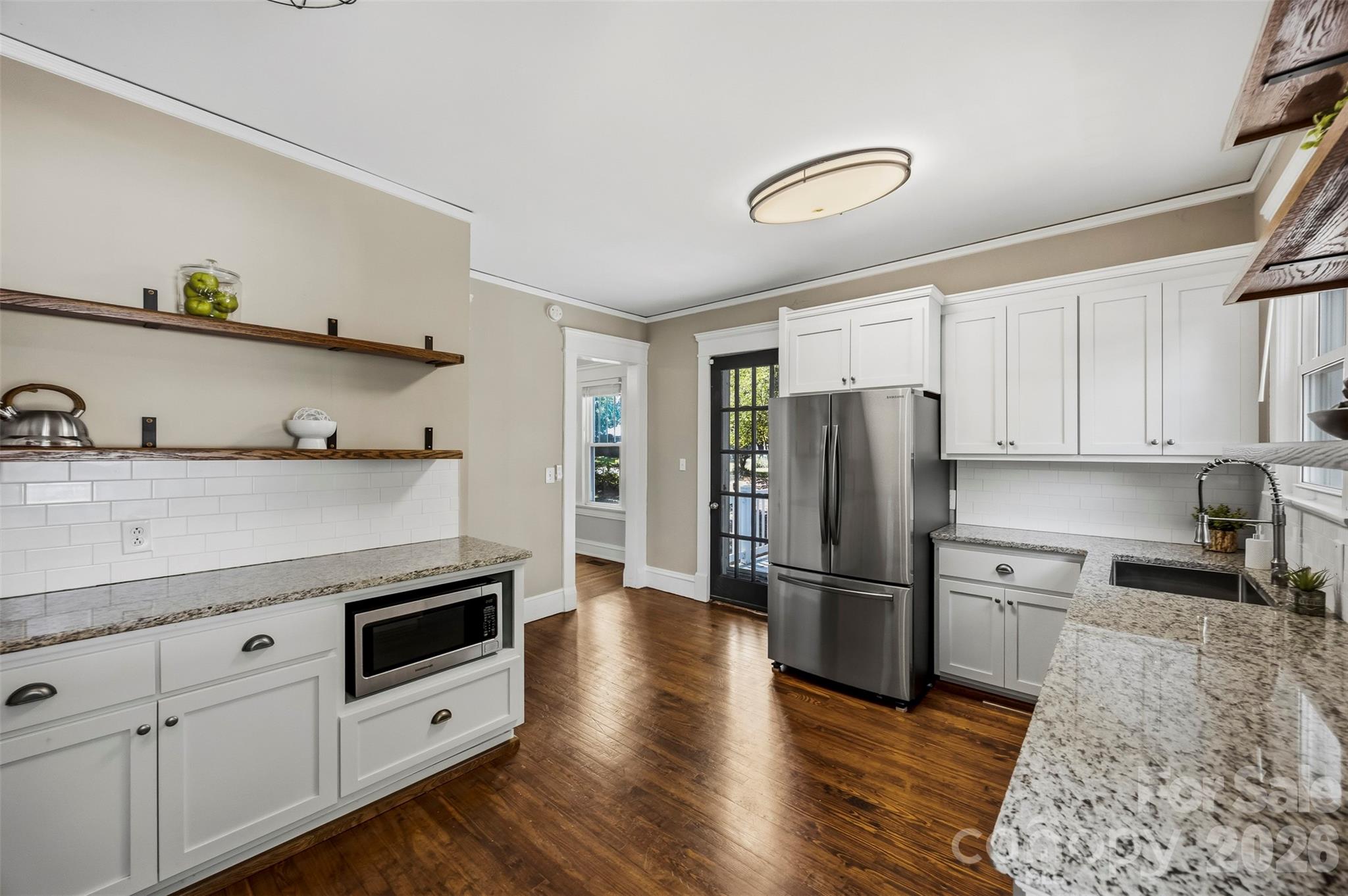 141 E Whitley Street — Norwood