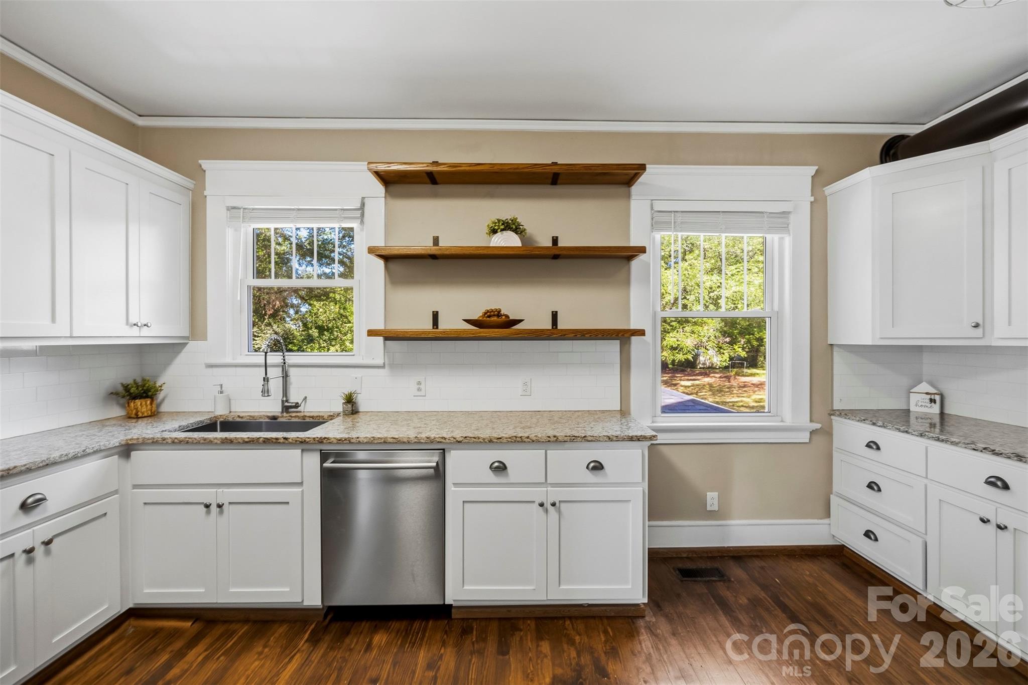 141 E Whitley Street — Norwood