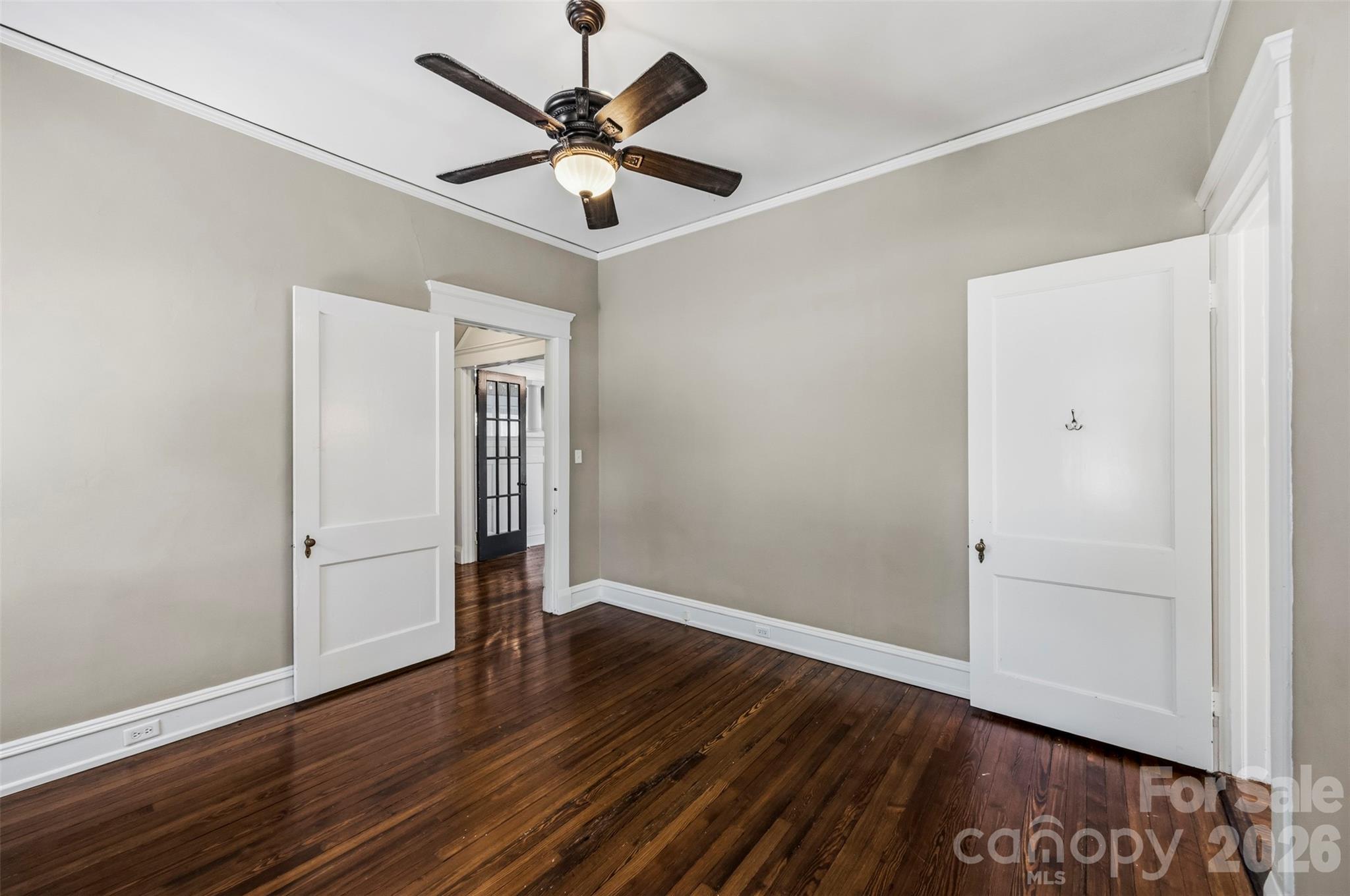 141 E Whitley Street — Norwood