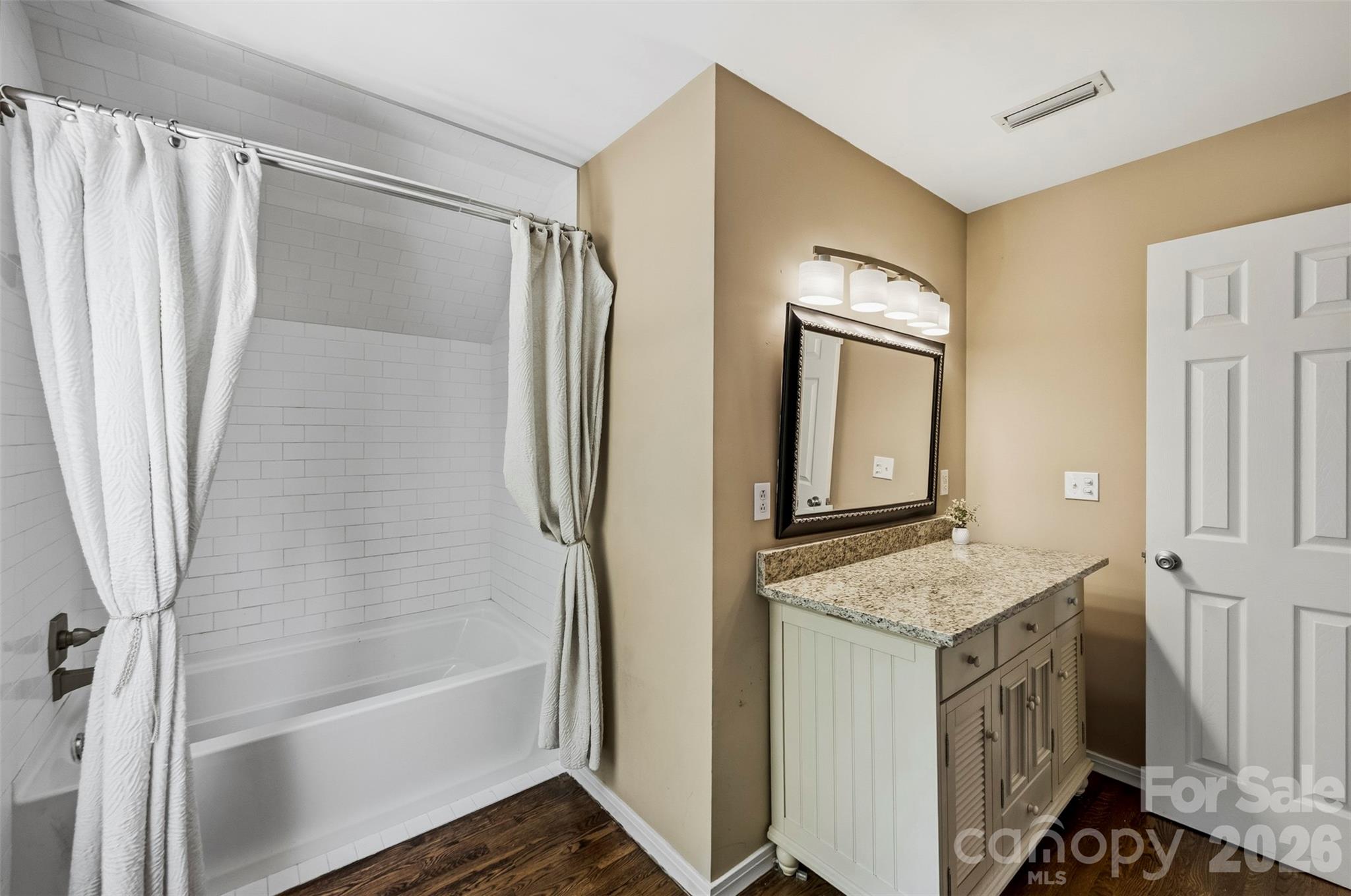 141 E Whitley Street — Norwood