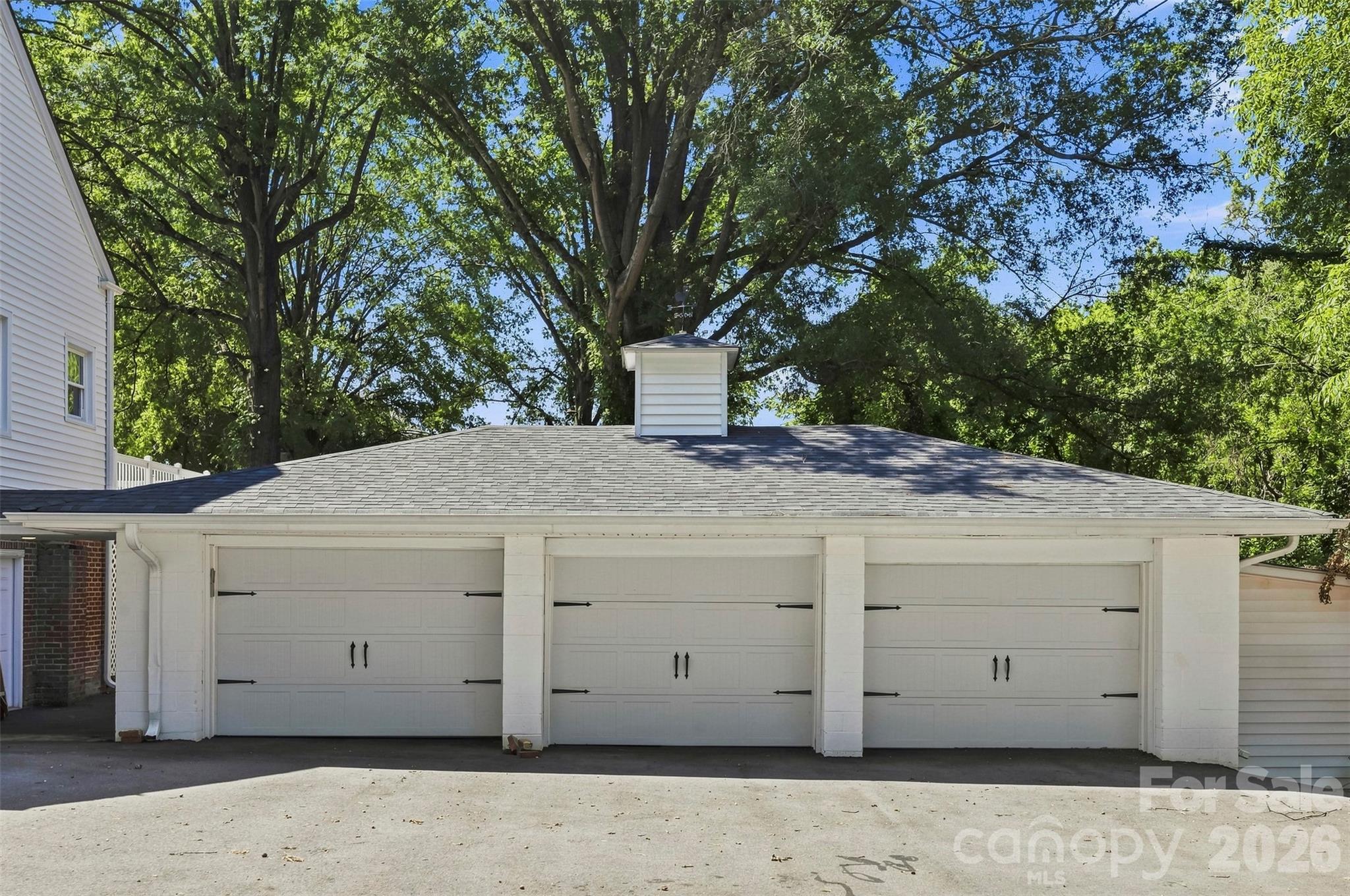 141 E Whitley Street — Norwood