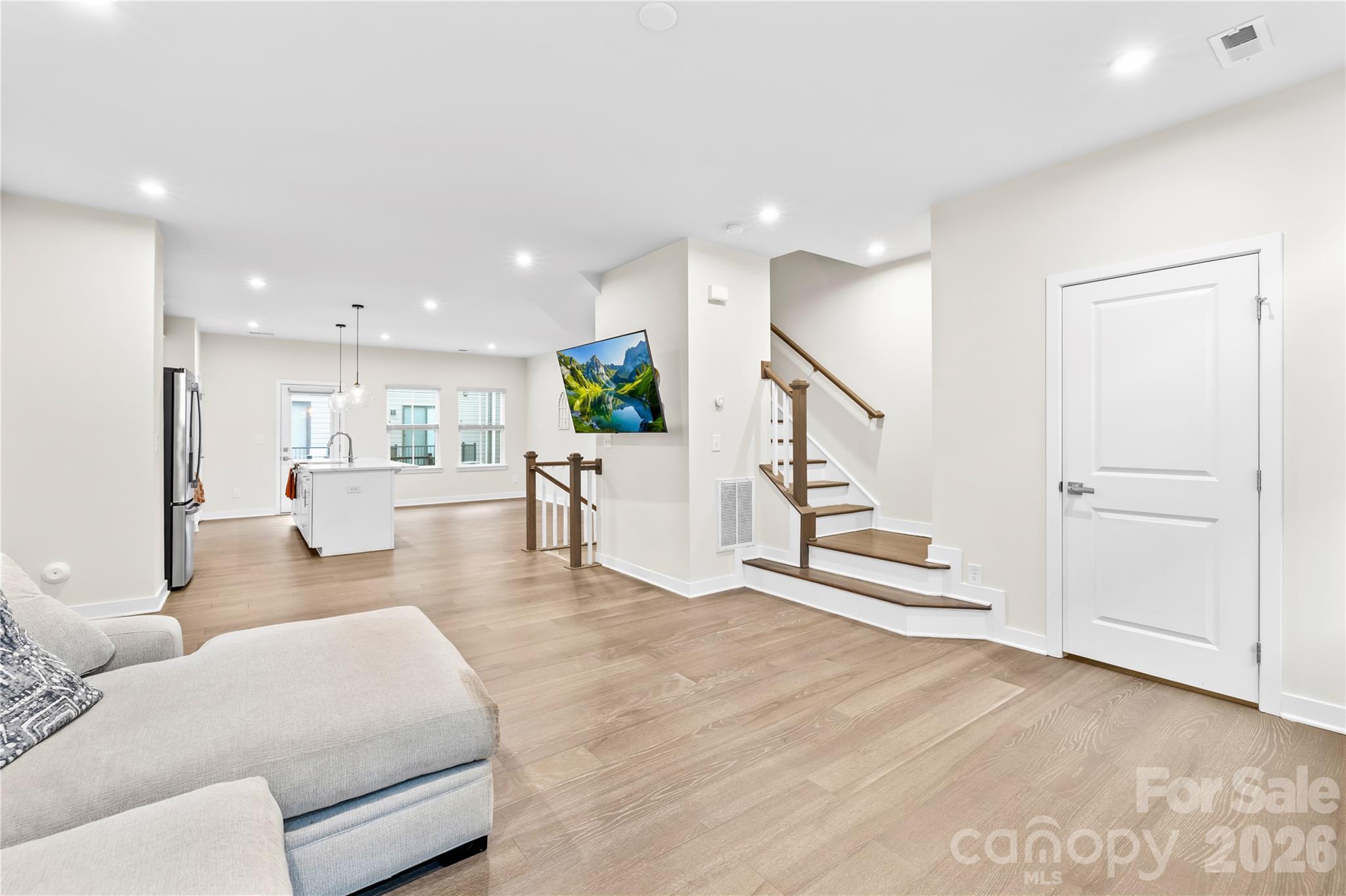 563 Nantahala Drive — Charlotte