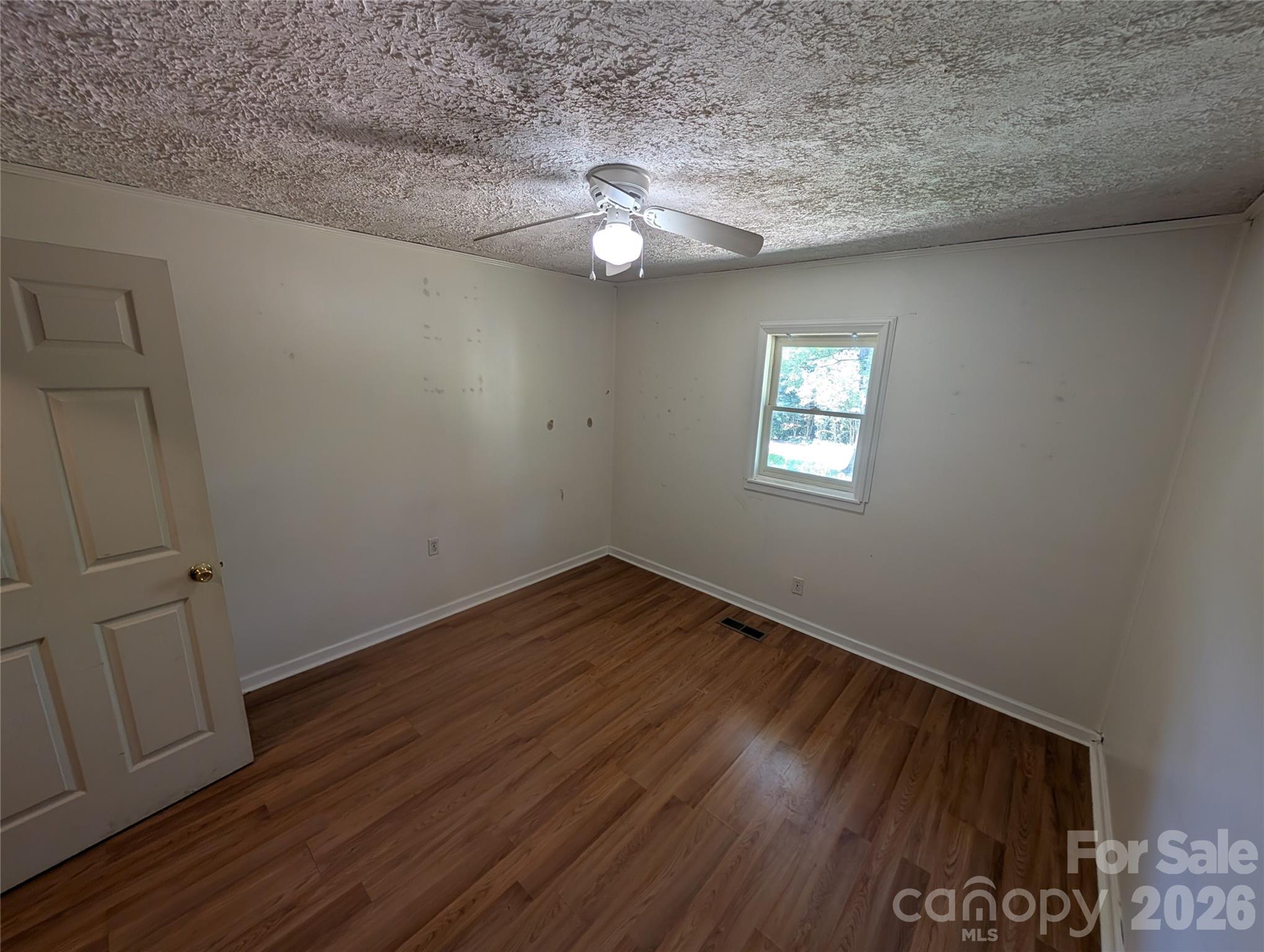 202 Melody Circle — Swannanoa