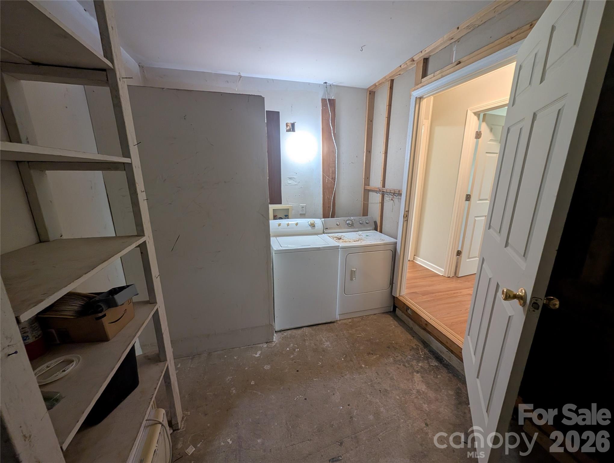 202 Melody Circle — Swannanoa
