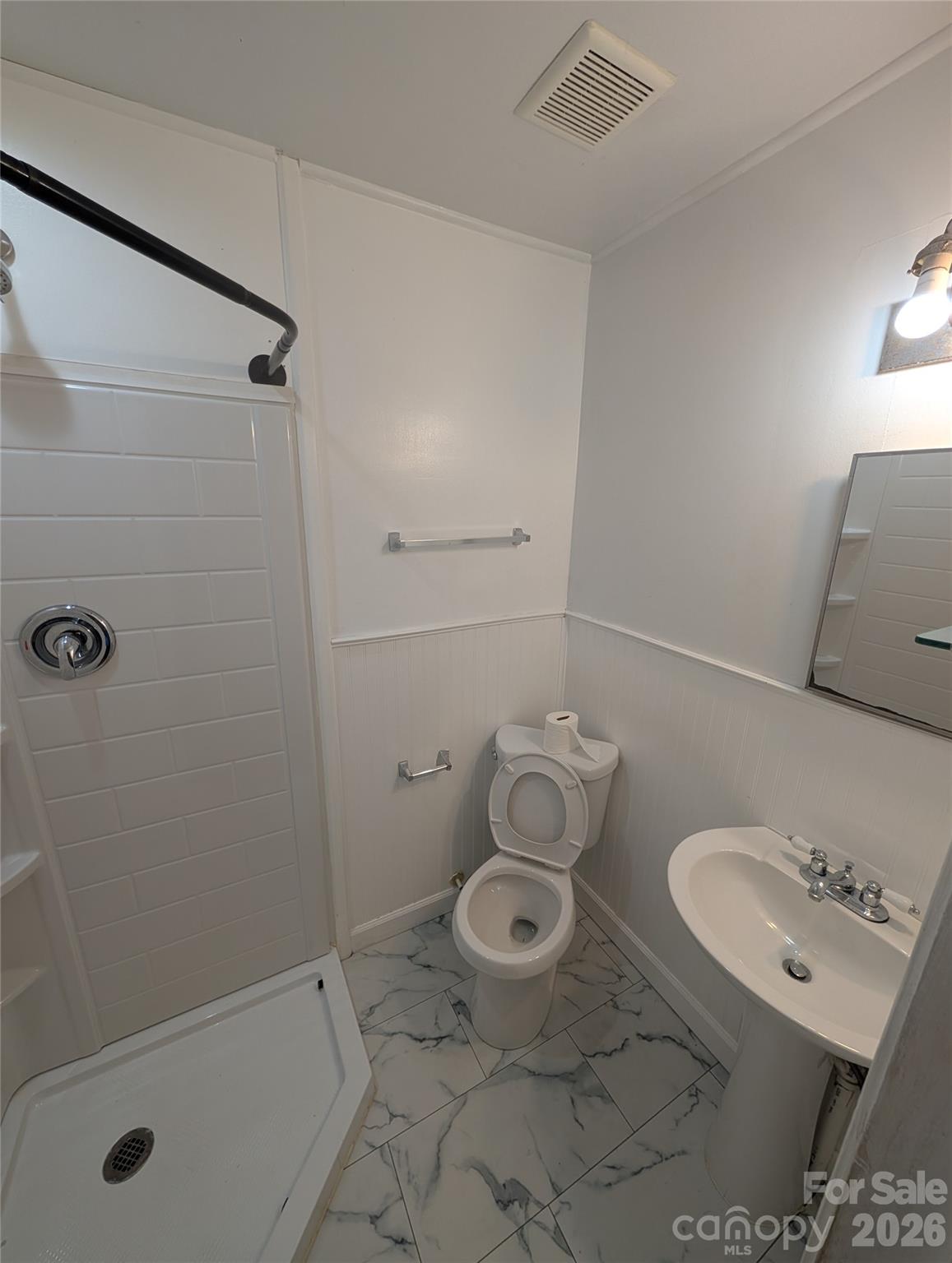 202 Melody Circle — Swannanoa