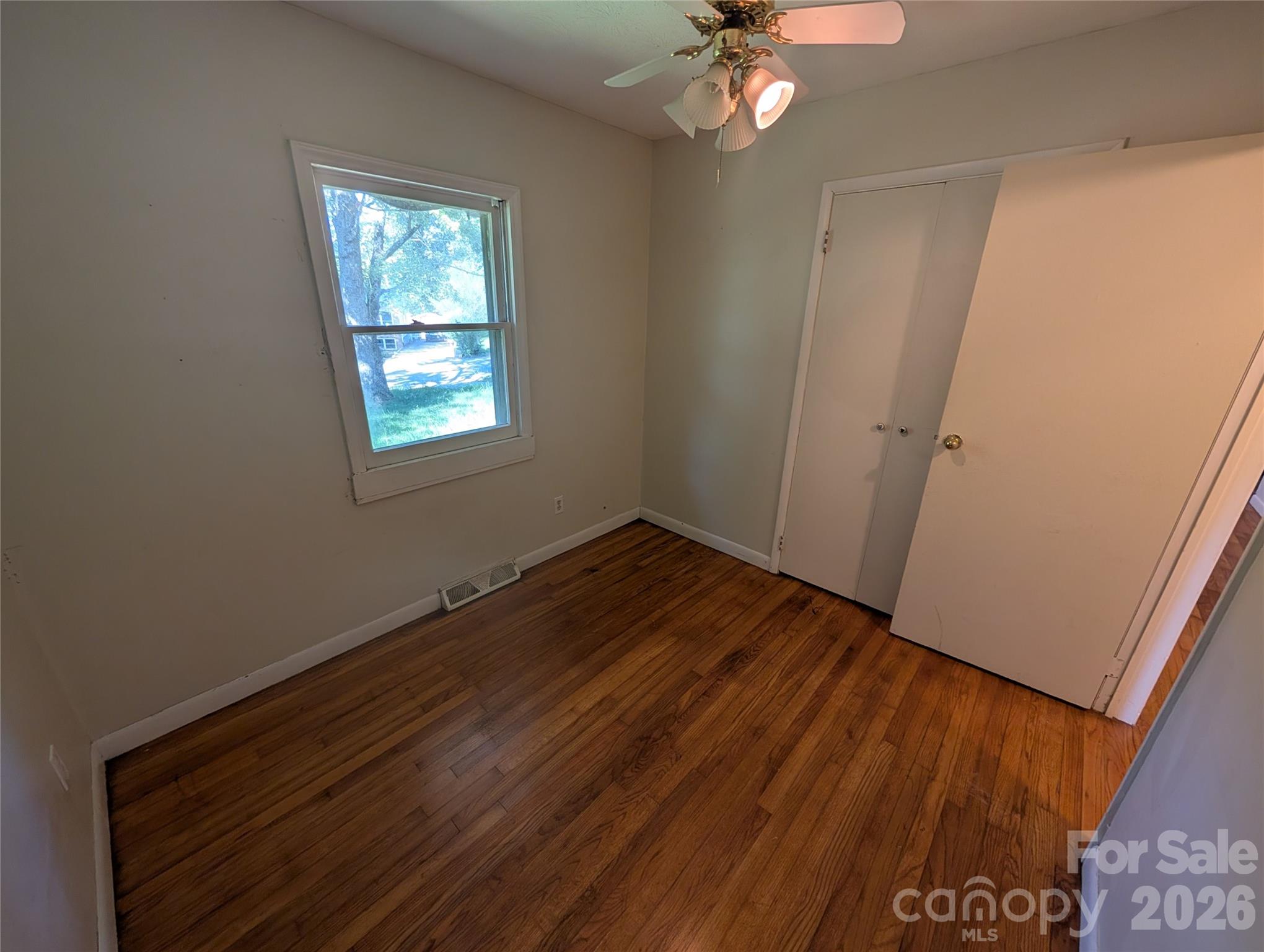 202 Melody Circle — Swannanoa