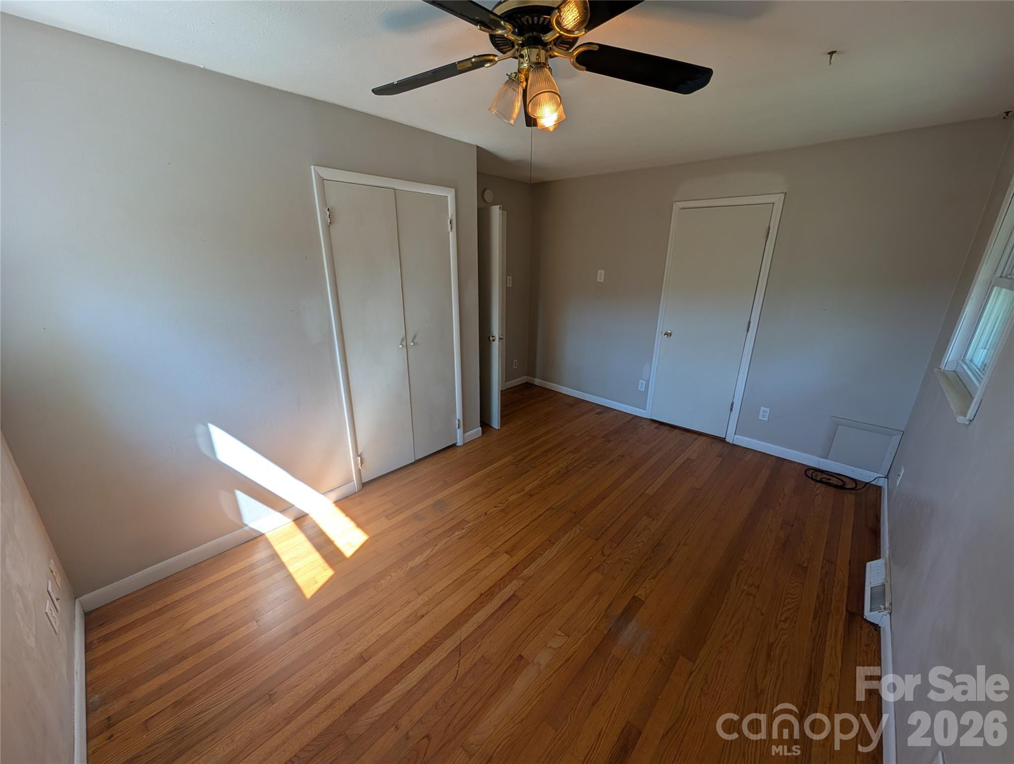 202 Melody Circle — Swannanoa