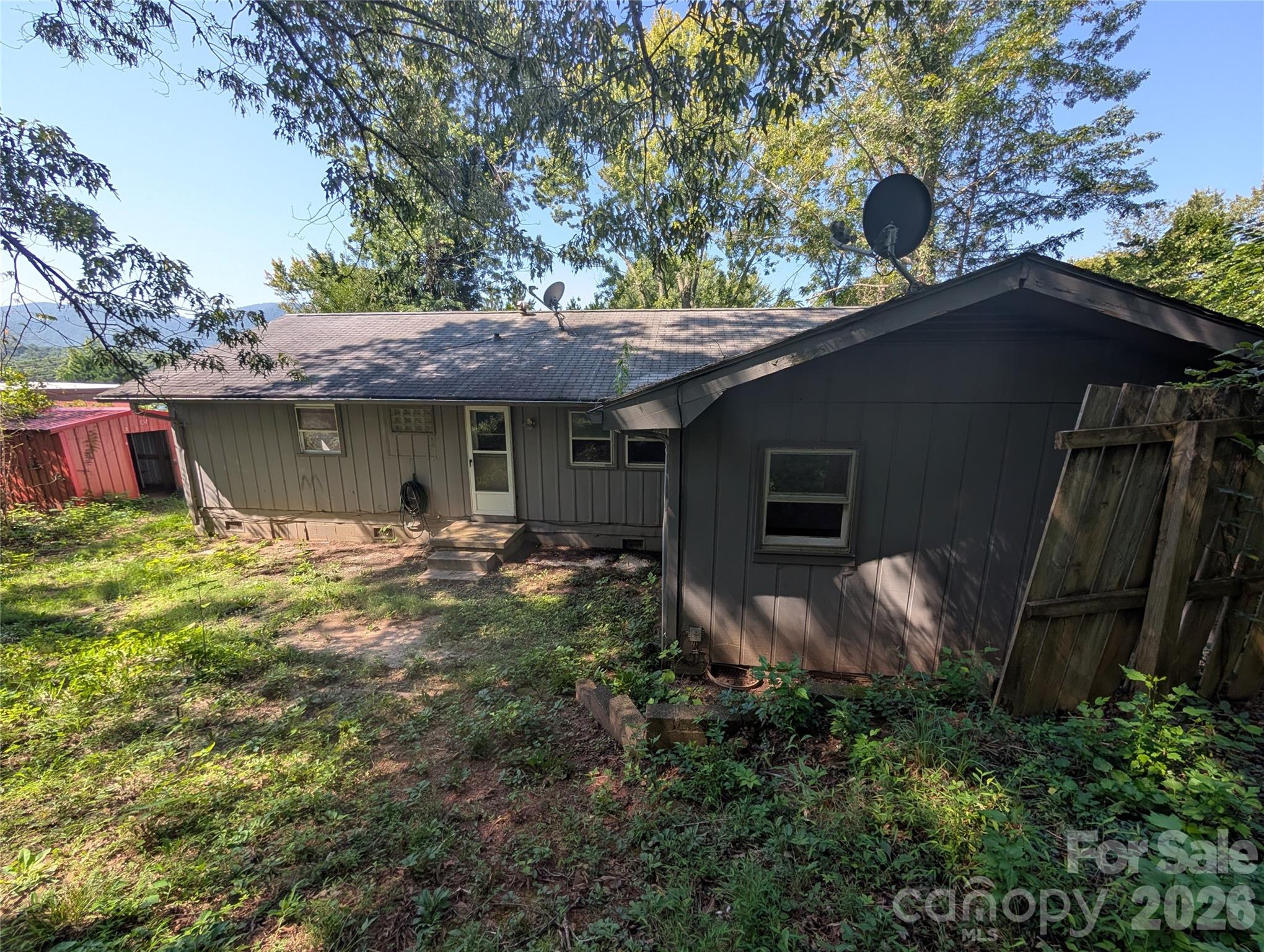 202 Melody Circle — Swannanoa