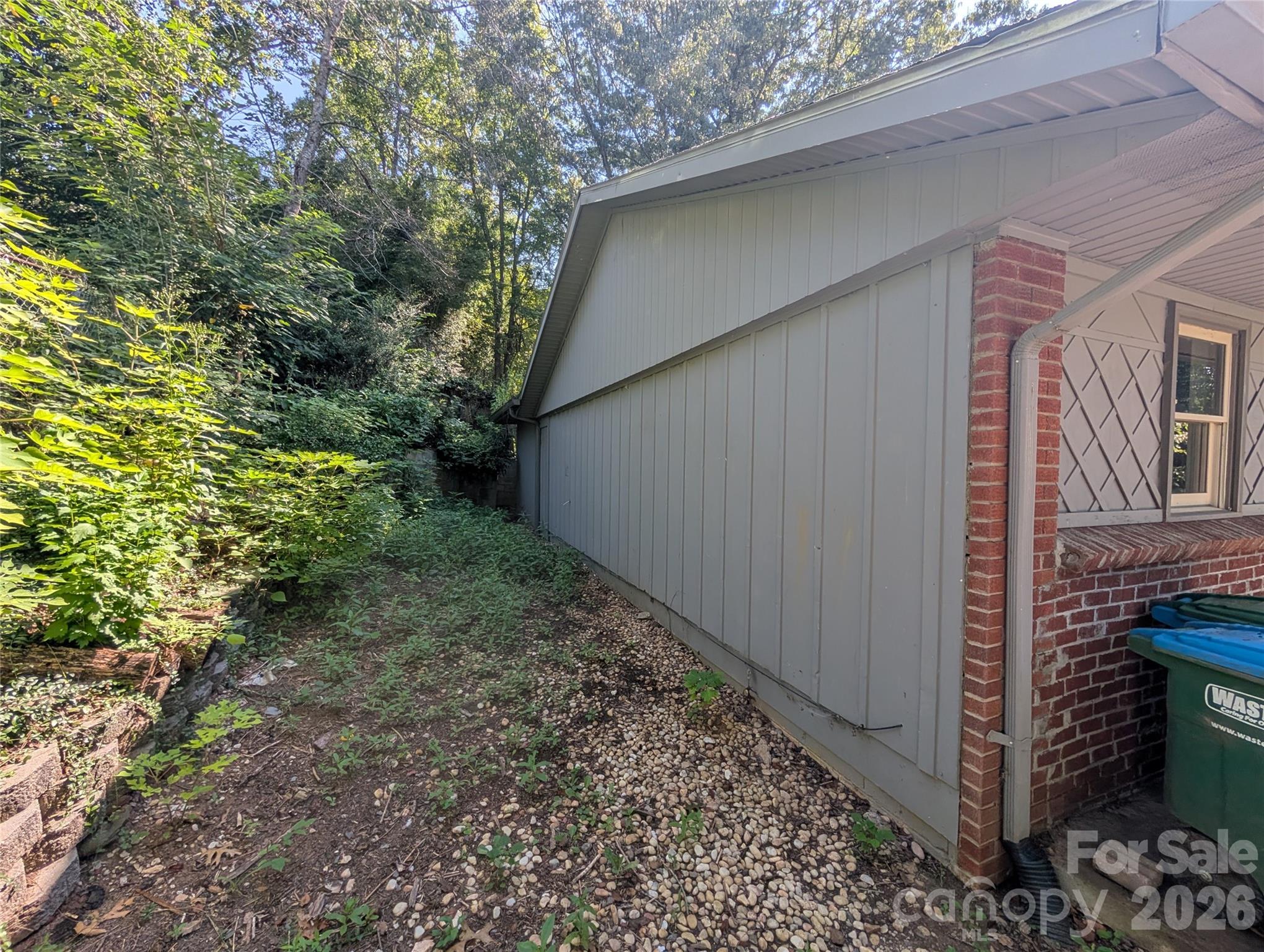 202 Melody Circle — Swannanoa