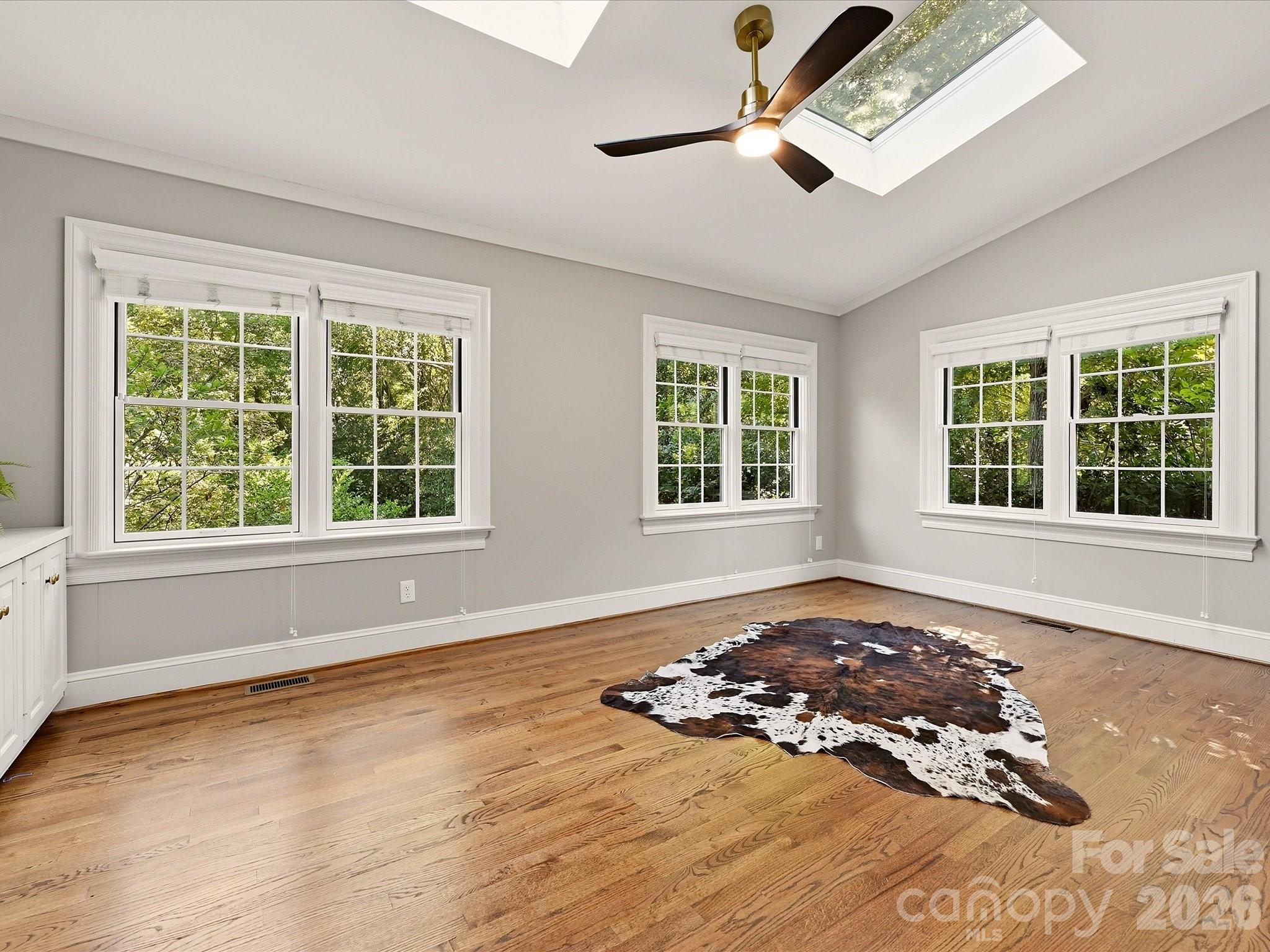 7019 Whitemarsh Court — Charlotte