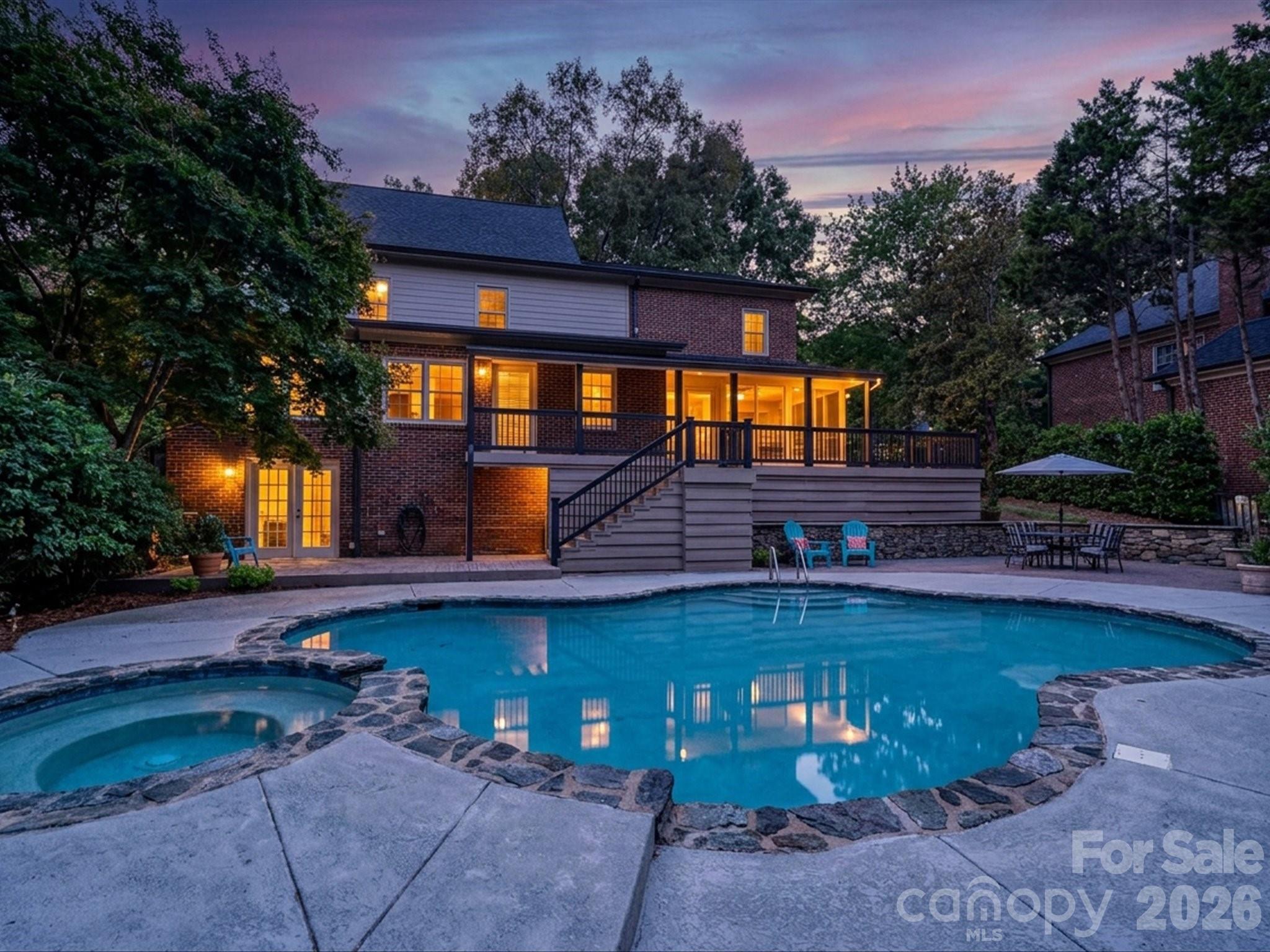 7019 Whitemarsh Court — Charlotte