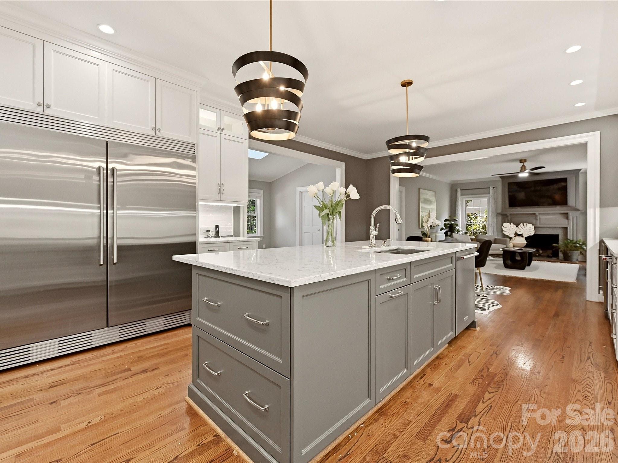 7019 Whitemarsh Court — Charlotte