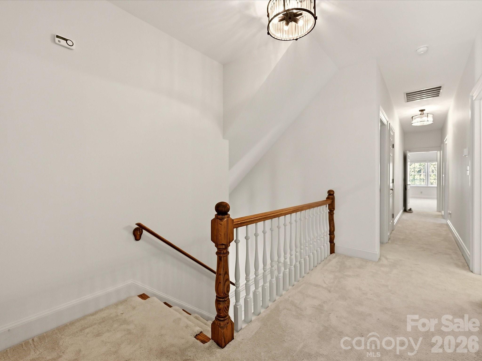 7019 Whitemarsh Court — Charlotte