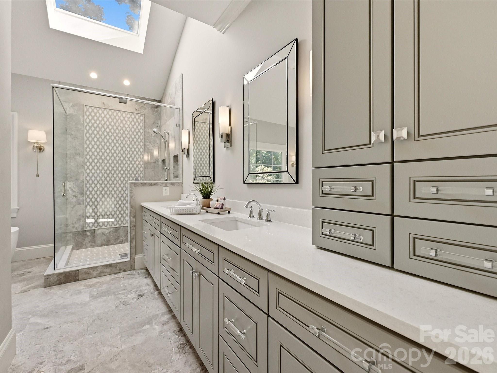 7019 Whitemarsh Court — Charlotte