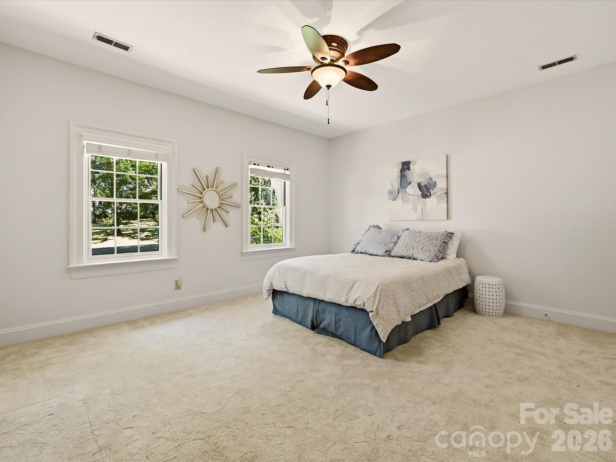 7019 Whitemarsh Court — Charlotte