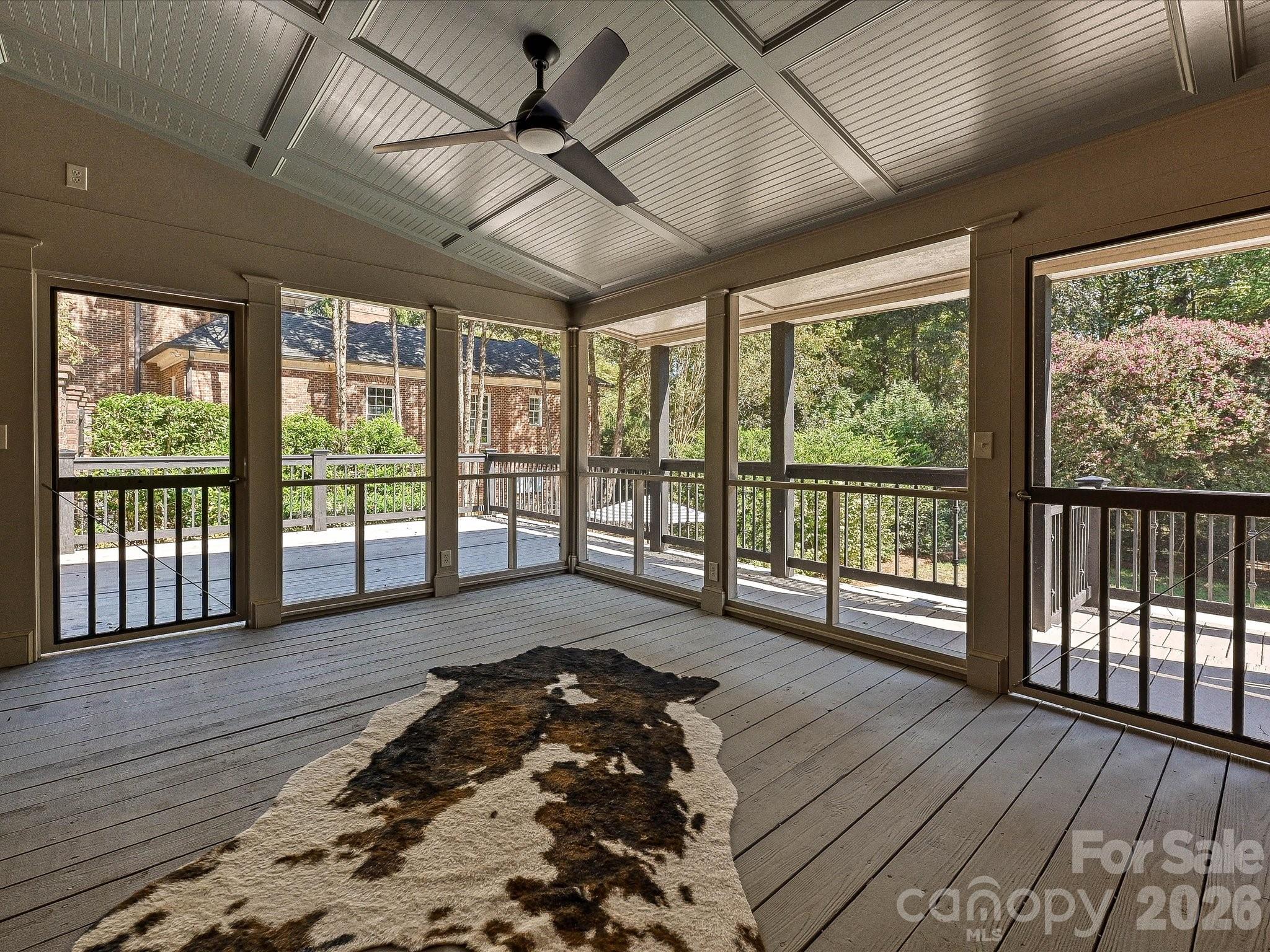 7019 Whitemarsh Court — Charlotte