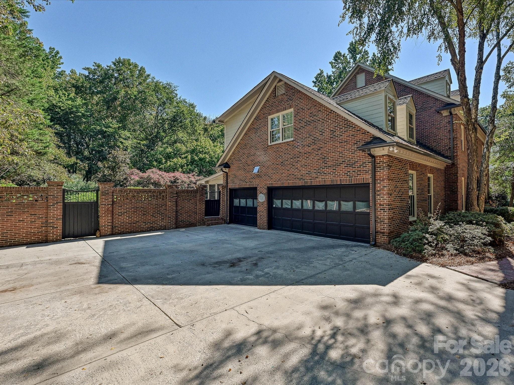 7019 Whitemarsh Court — Charlotte